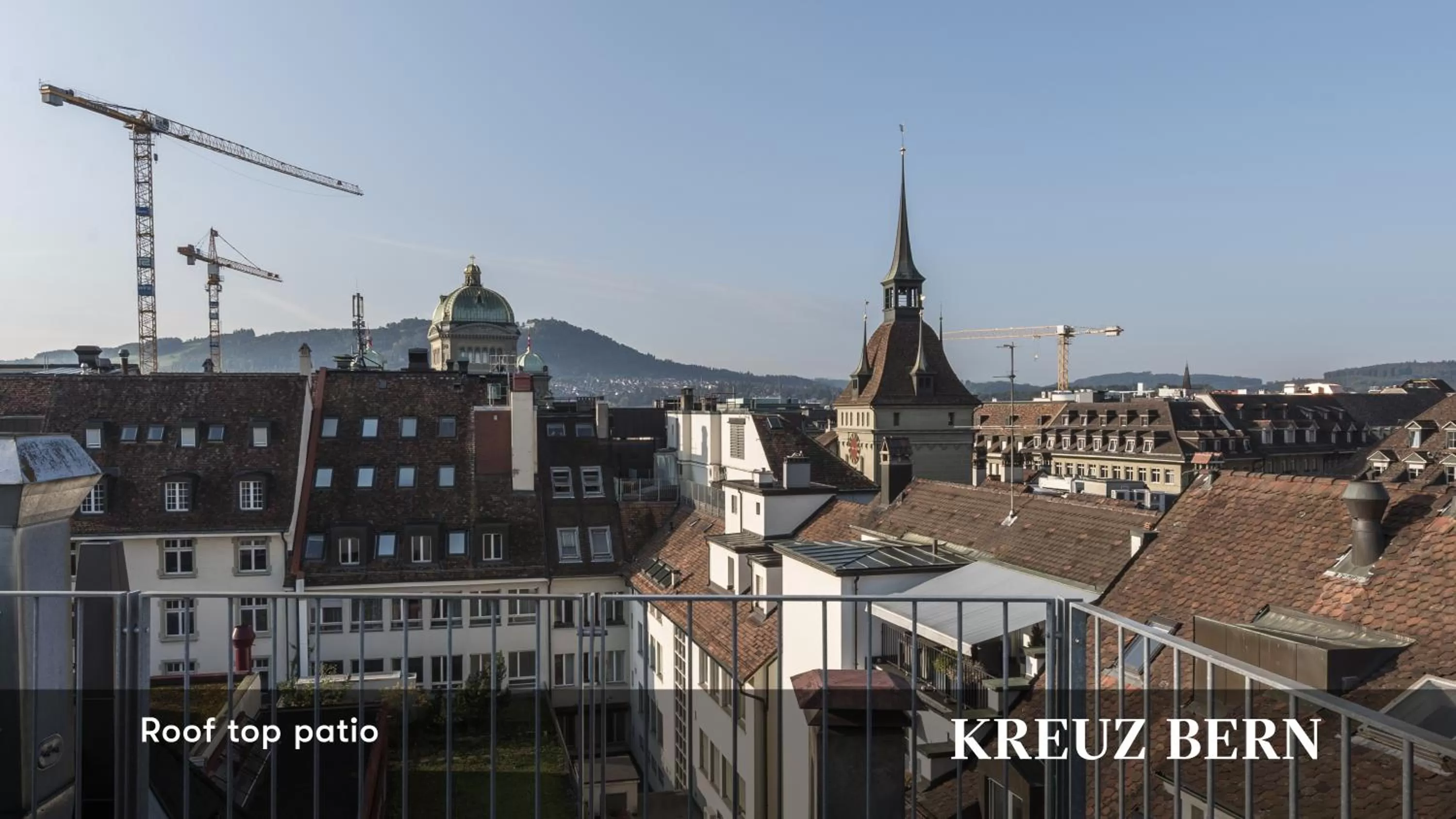 Balcony/Terrace in Kreuz Bern Modern City Hotel