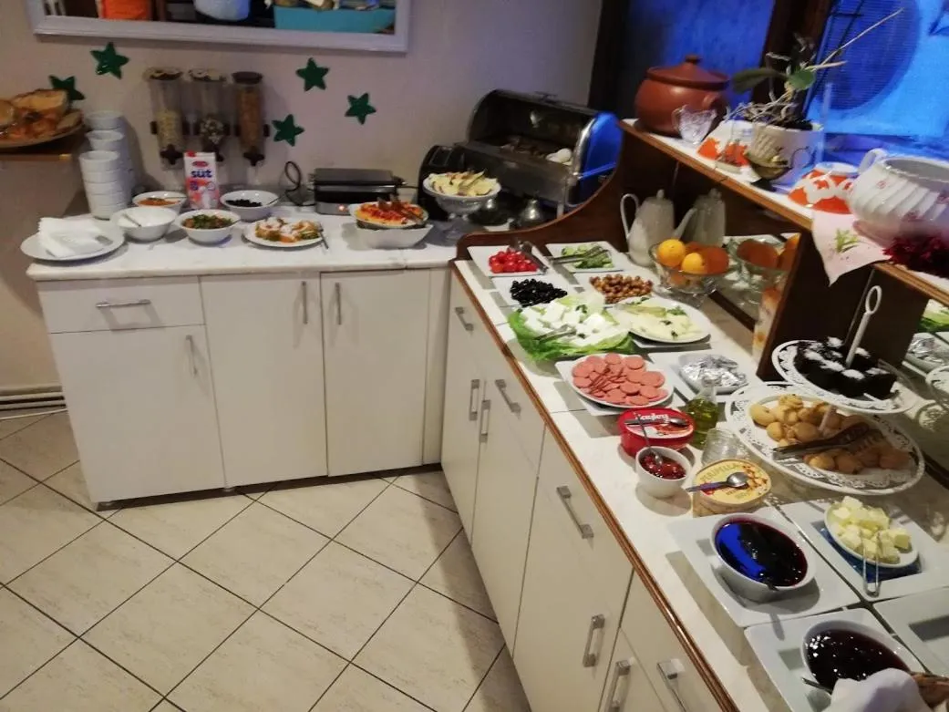 Buffet breakfast in Turkoman Hotel