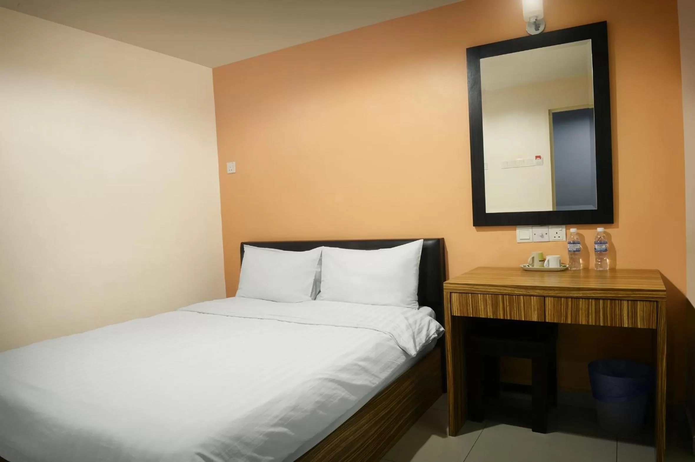 Bedroom, Bed in Brezza Hotel Lumut