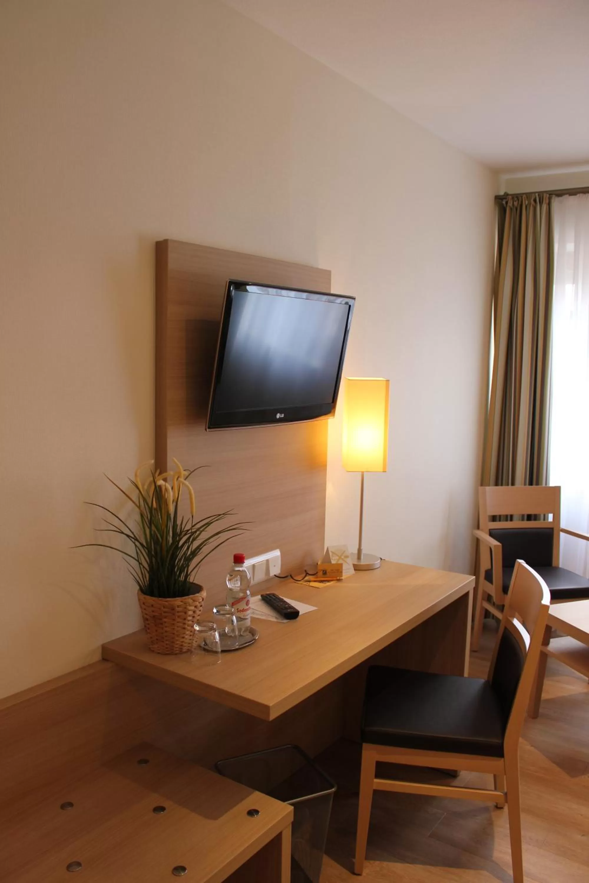 TV and multimedia in Gasthof Weißes Roß