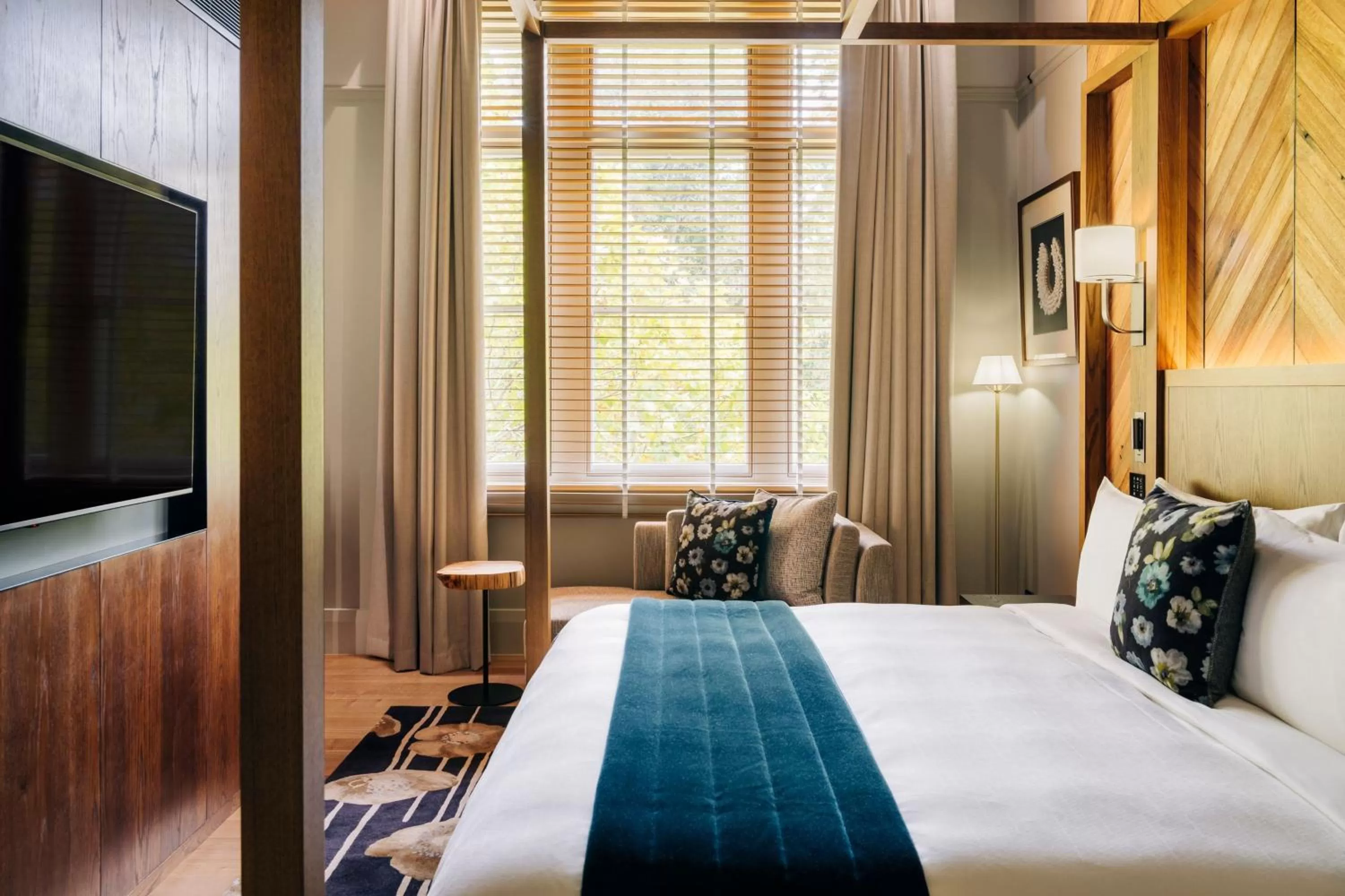 Bedroom, Bed in The Tasman, a Luxury Collection Hotel, Hobart