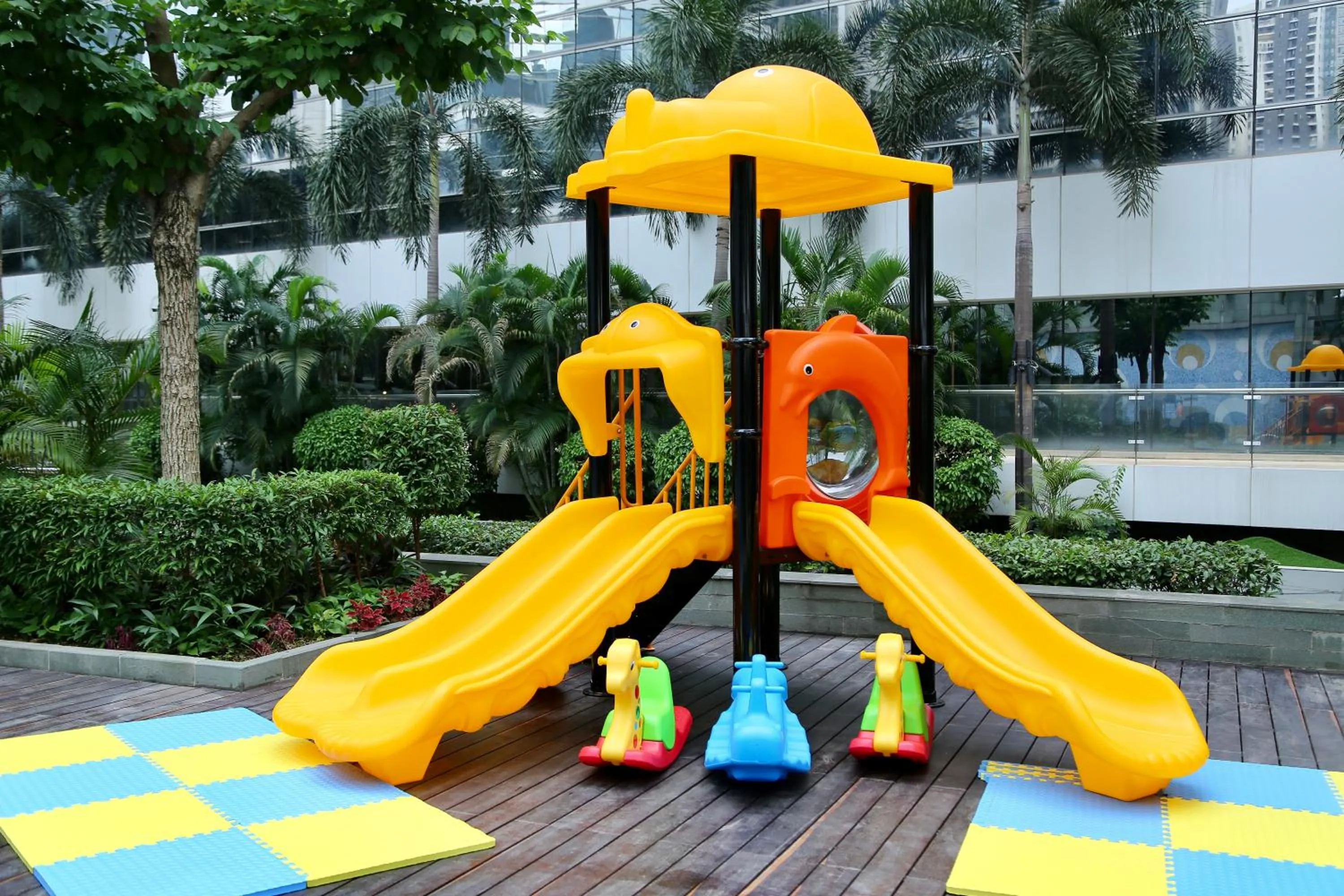 Children play ground in Jumeirah Living Guangzhou
