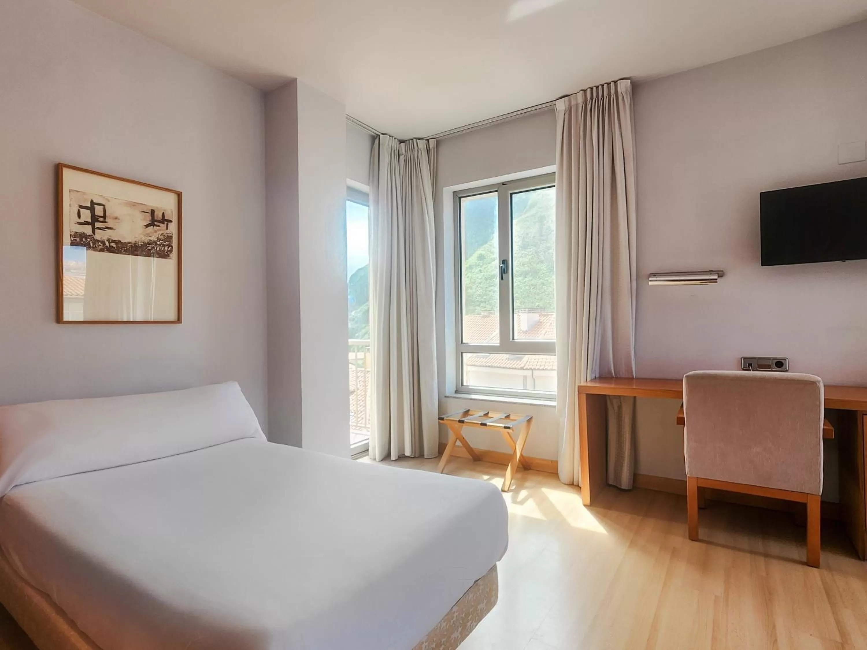 Double Superior Room with Extra Bed - 1 or 2 beds in Hotel Faranda Marsol Candas, Ascend Hotel Collection