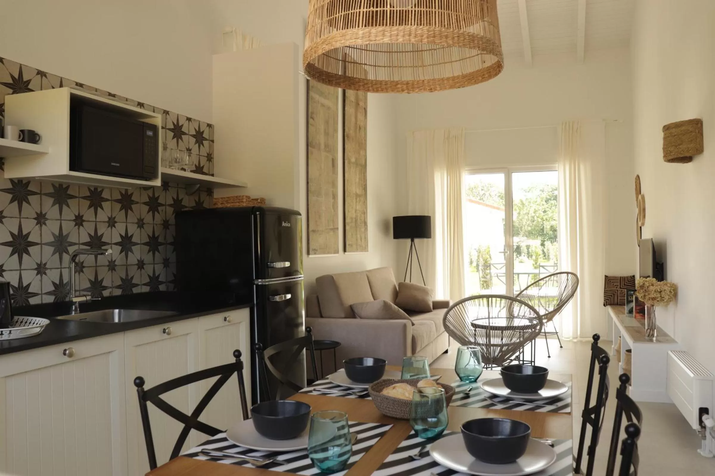 Kitchen or kitchenette, Dining Area in El Pueblín de Ribadesella