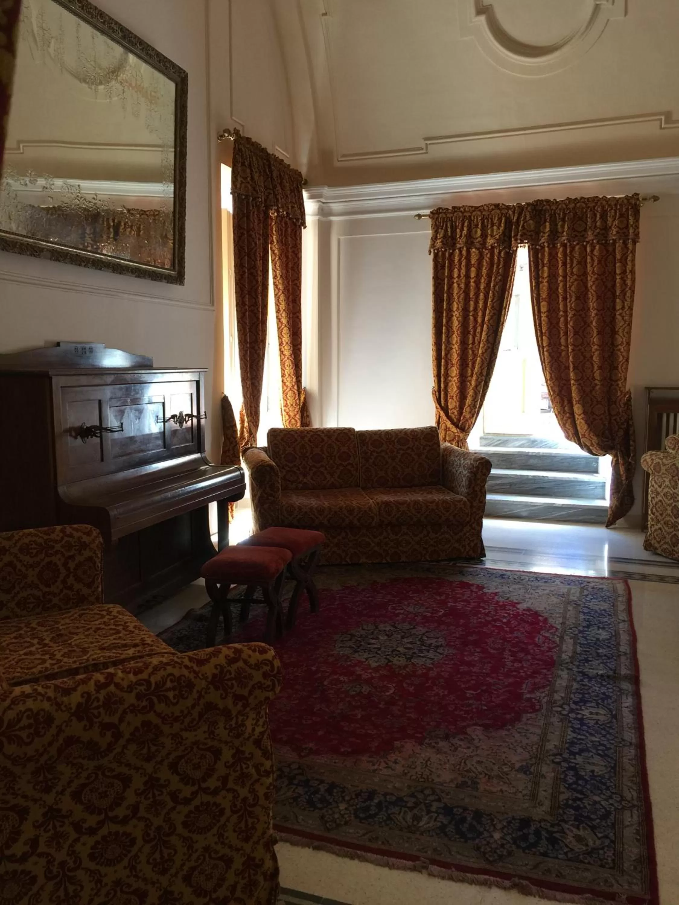 Living room, Bed in Hotel Relais Filonardi