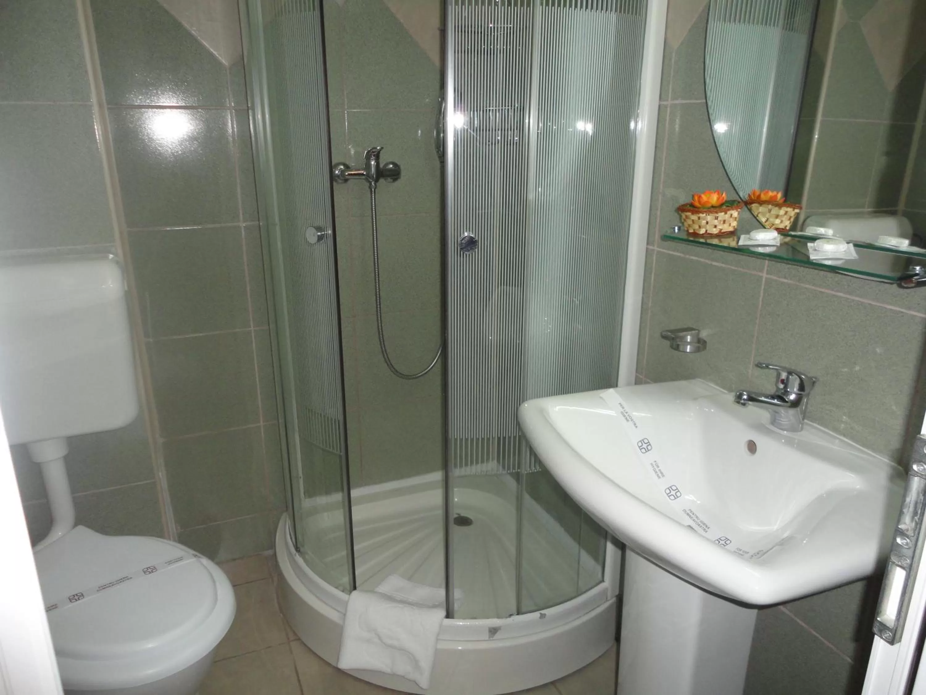 Bathroom in Arion Hotel