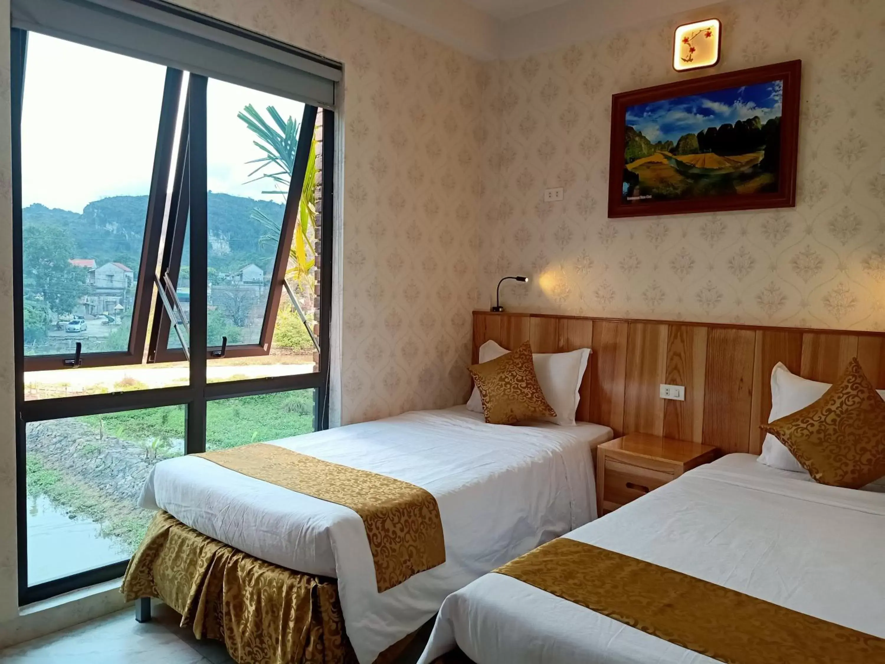 Deluxe Double or Twin Room in Cozynibi Hotel Deluxe Double or Twin Room in Cozynibi Hotel