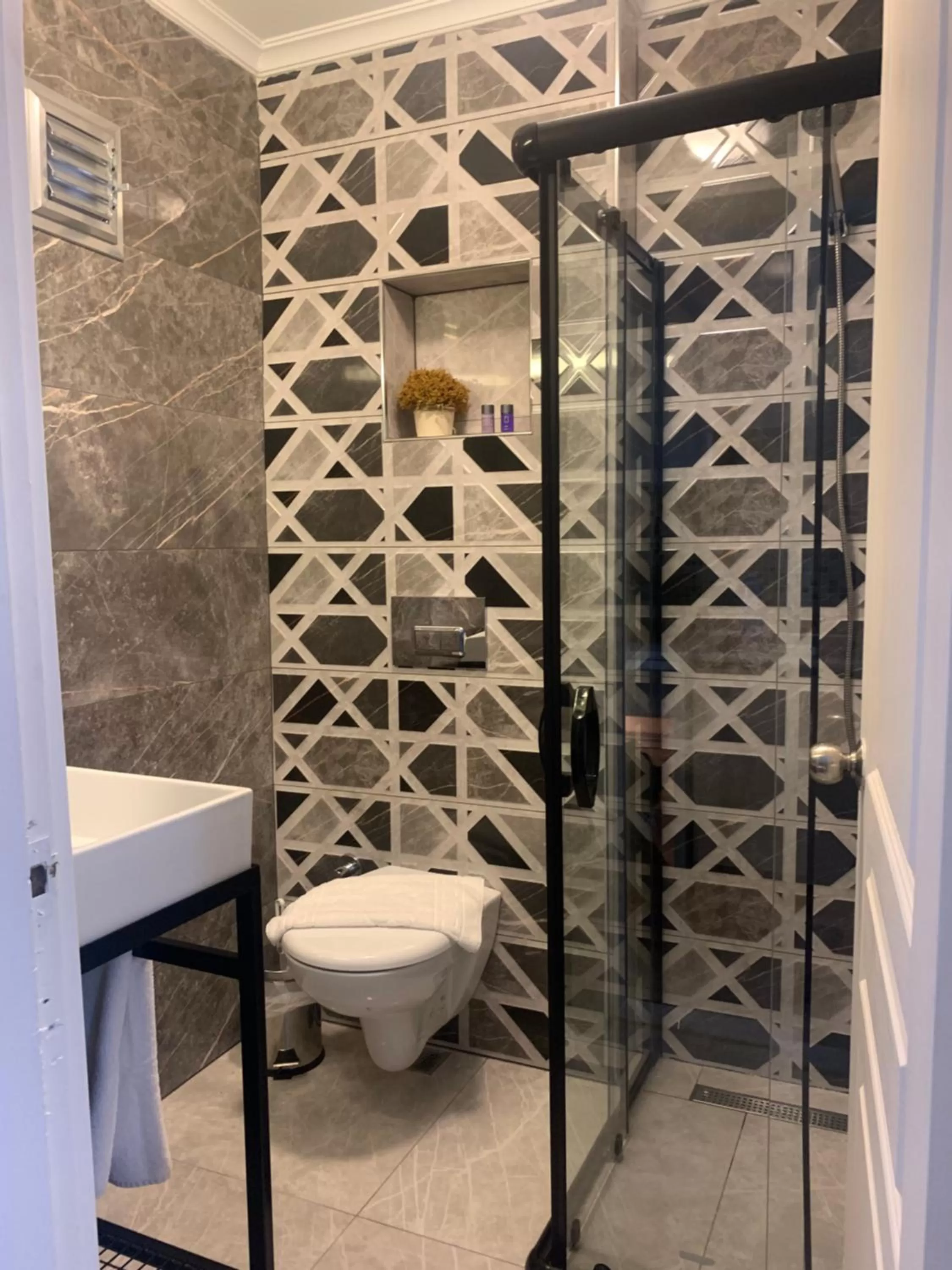 Bathroom in Tom Square Boutique Hotel