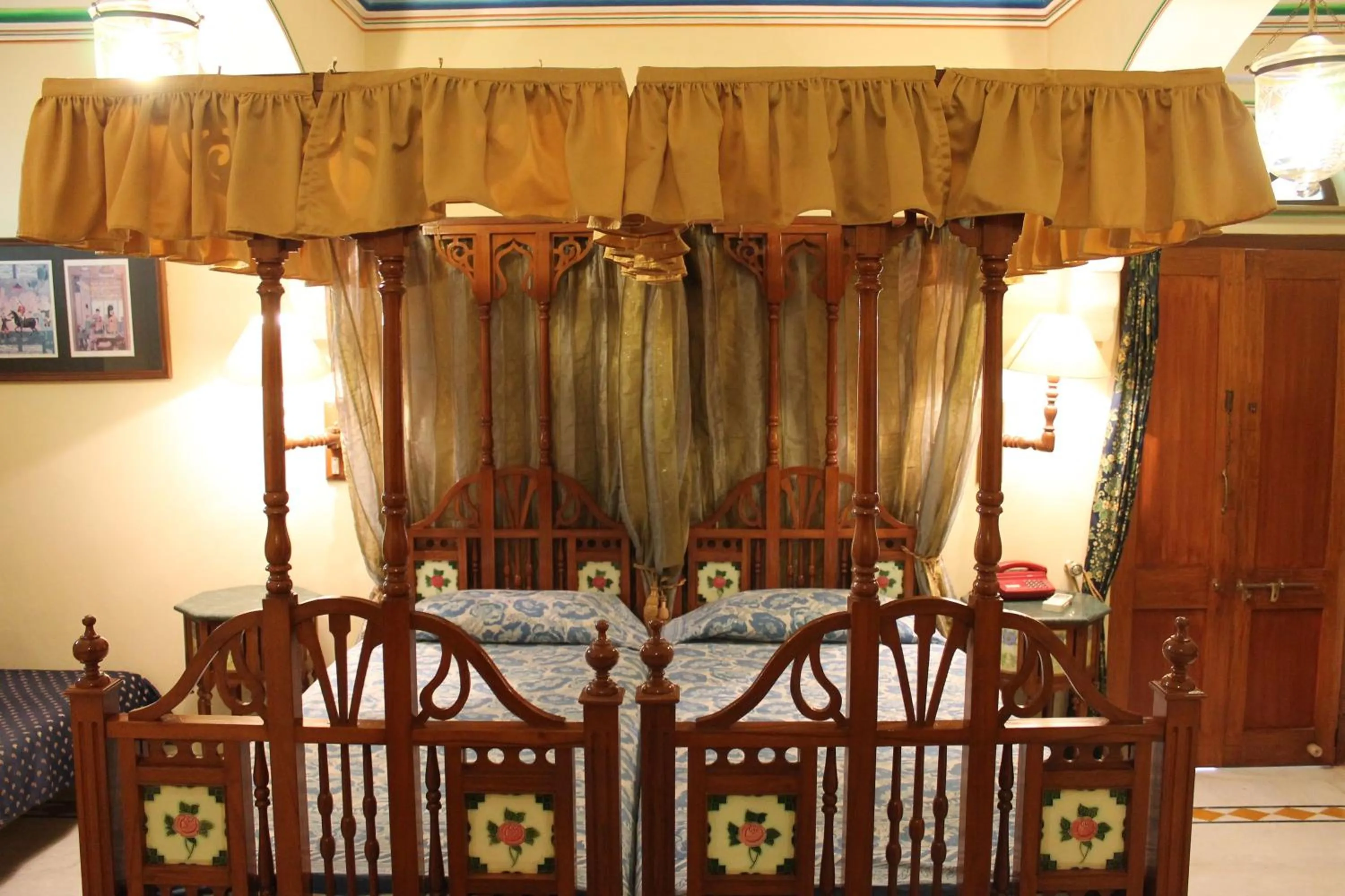 Bed in Madhuban - A Heritage Home