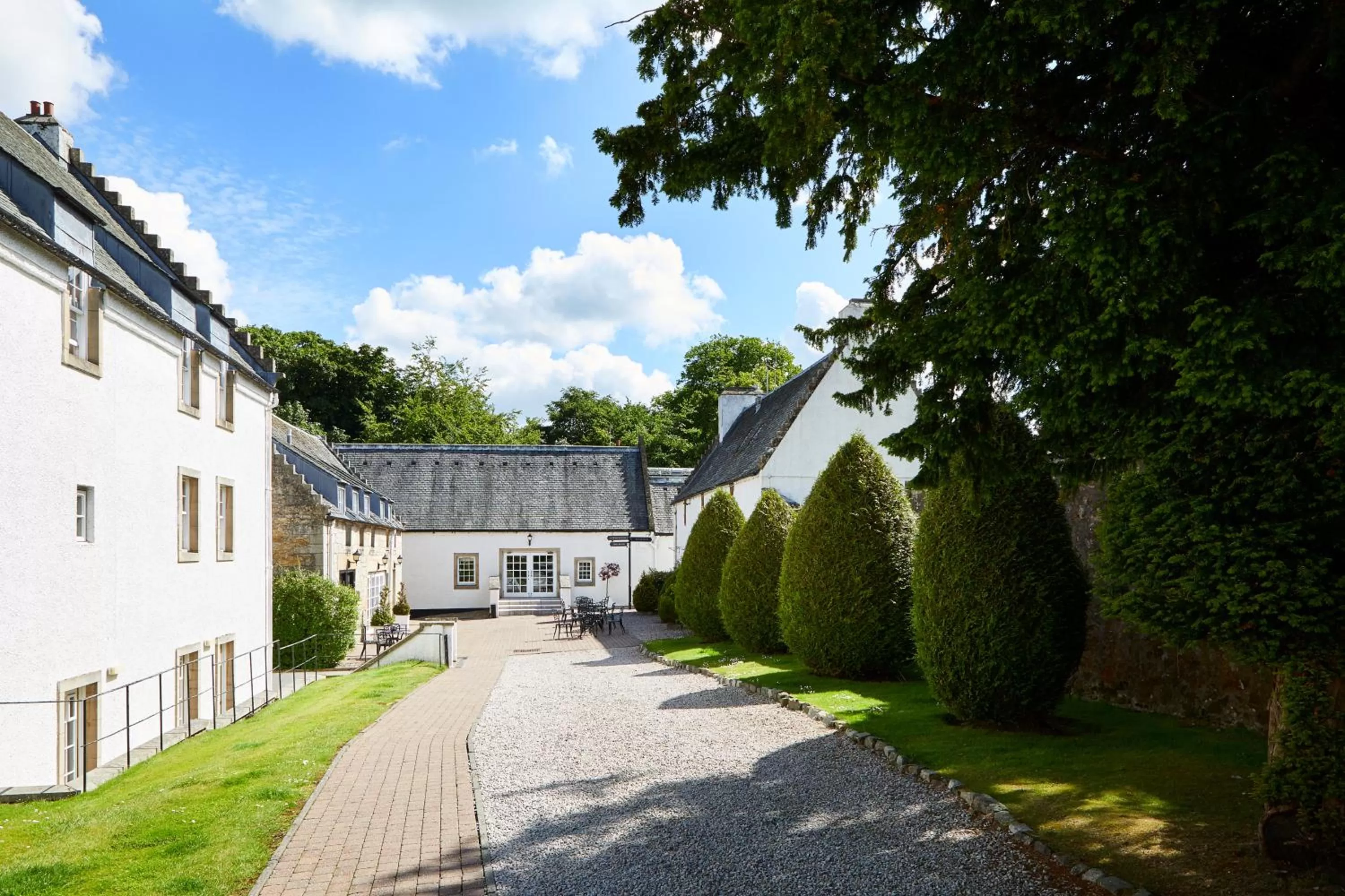 Property building in Macdonald Houstoun House