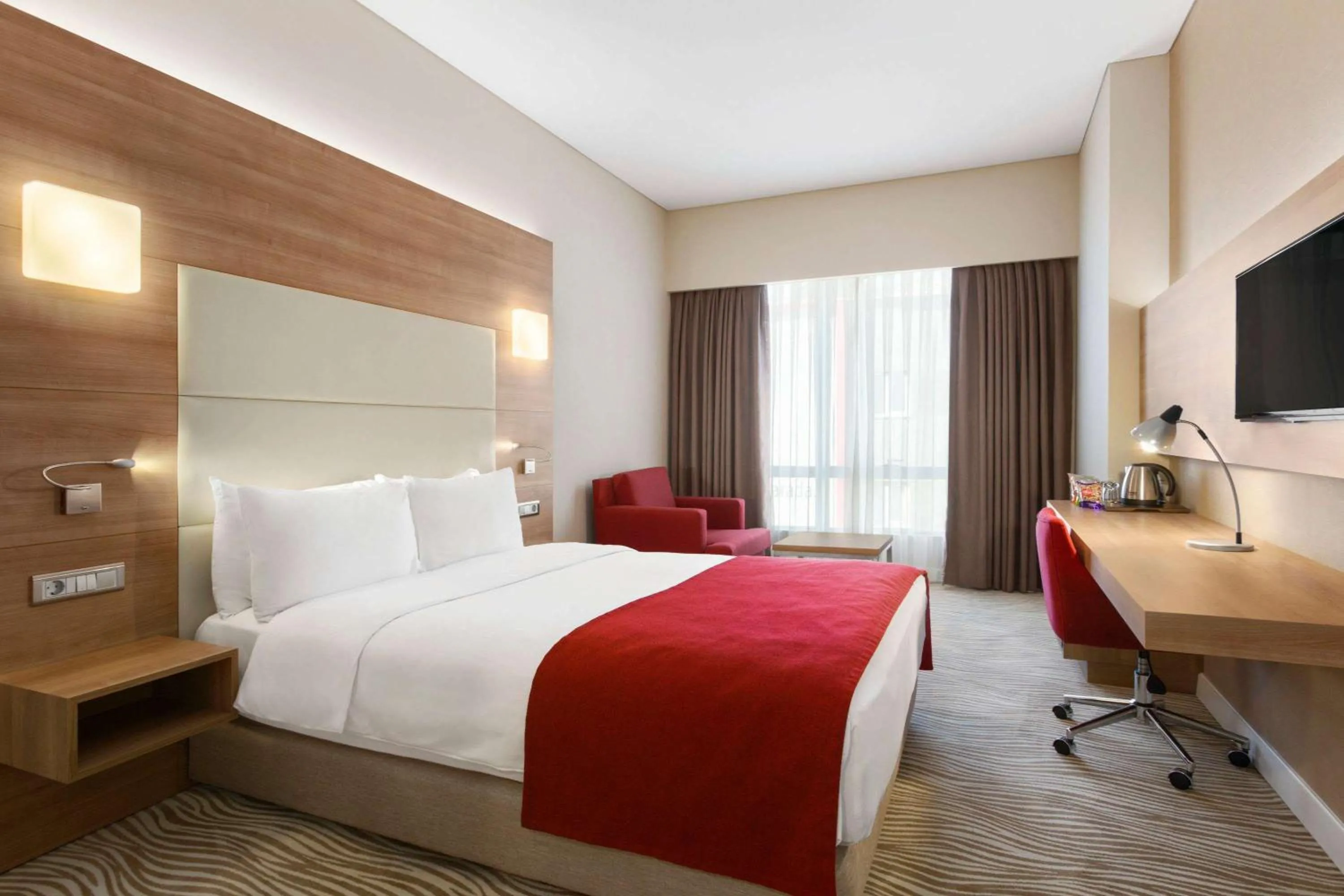 Photo of the whole room, Bed in Ramada Encore Istanbul Kartal