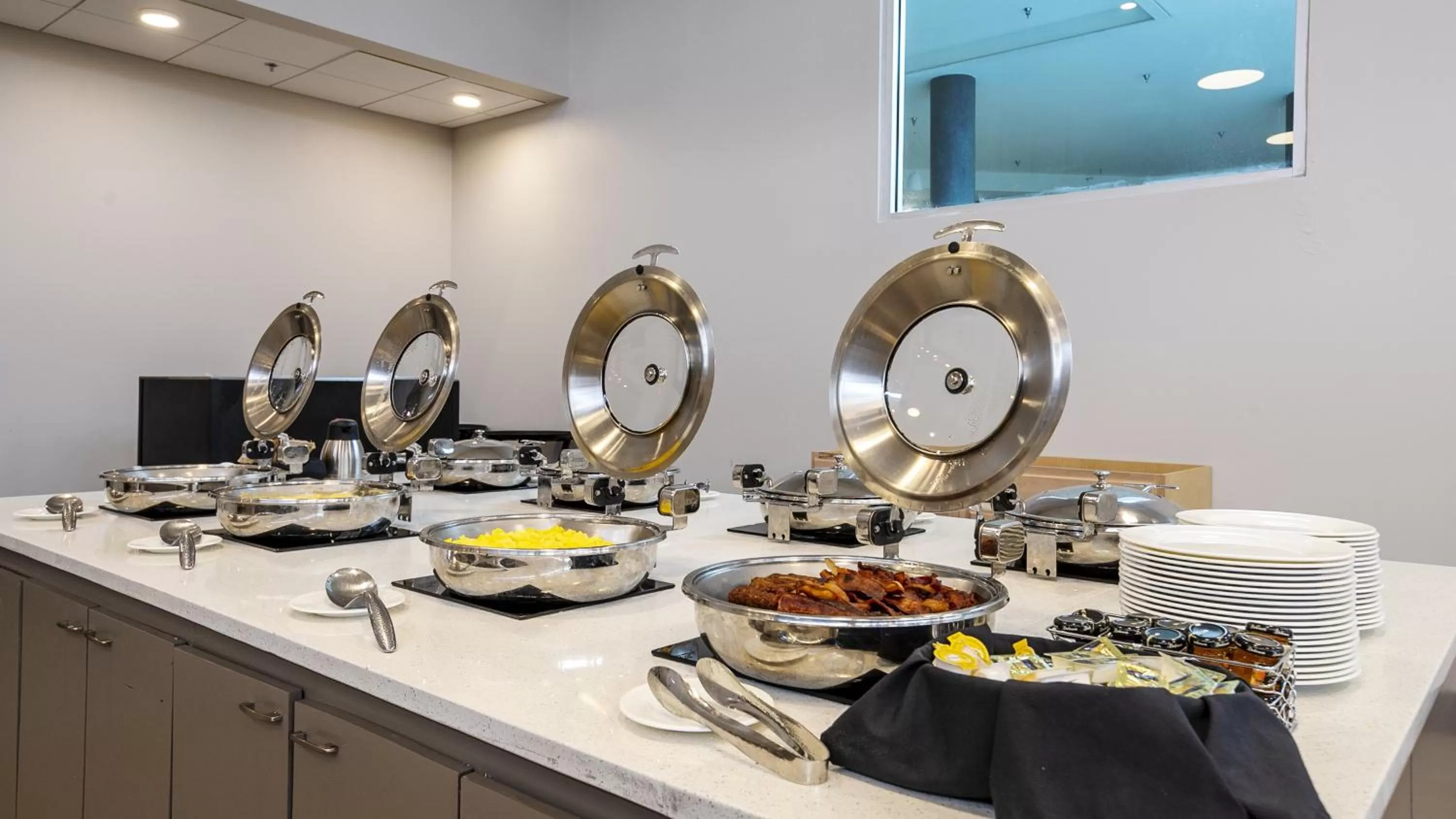 Restaurant/places to eat in Holiday Inn Panama City by IHG