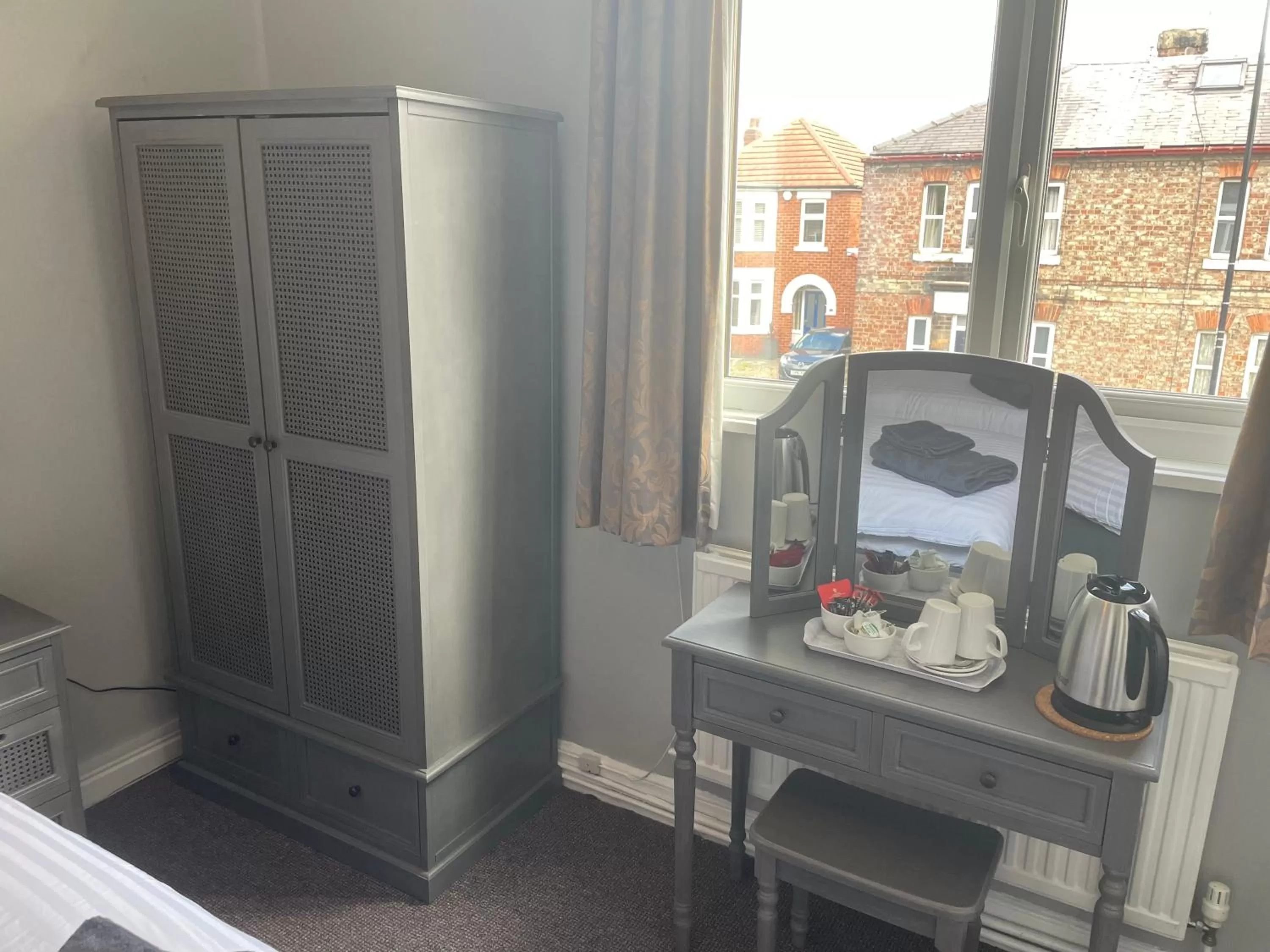 Coffee/tea facilities in The Nags Head York