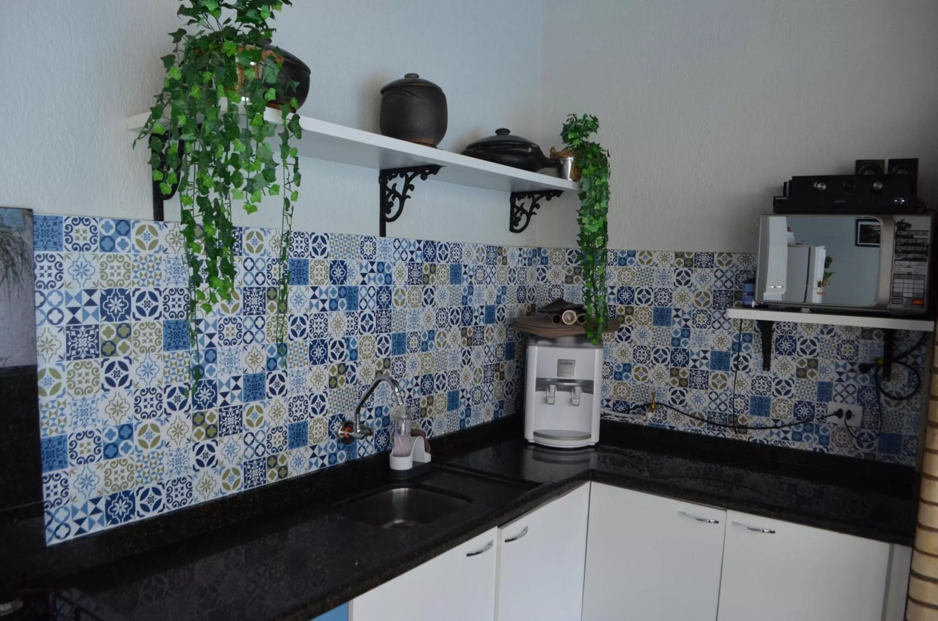 Property building, Kitchen/Kitchenette in Foz Casa do Turista