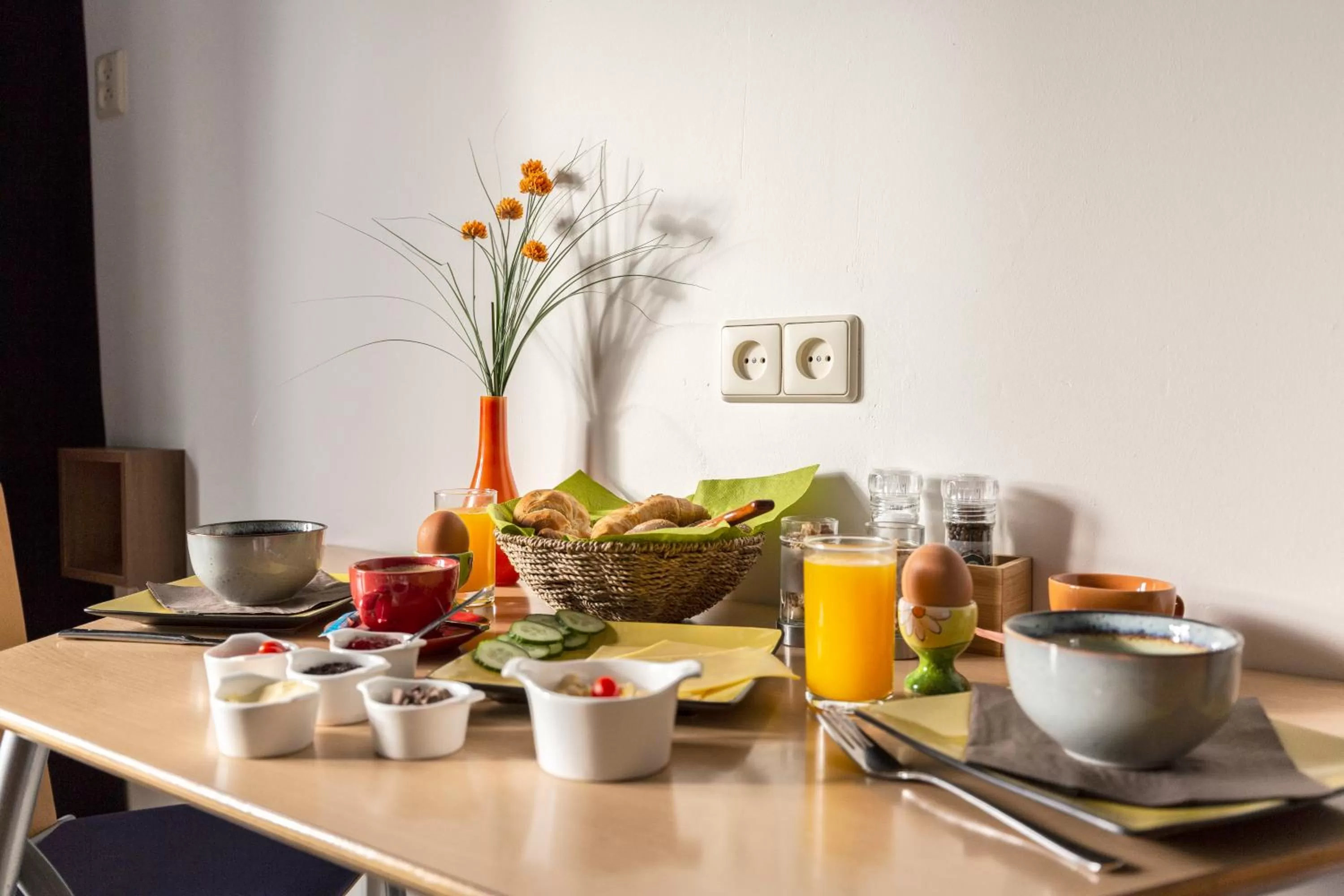 Food and drinks, Breakfast in SEA MORE