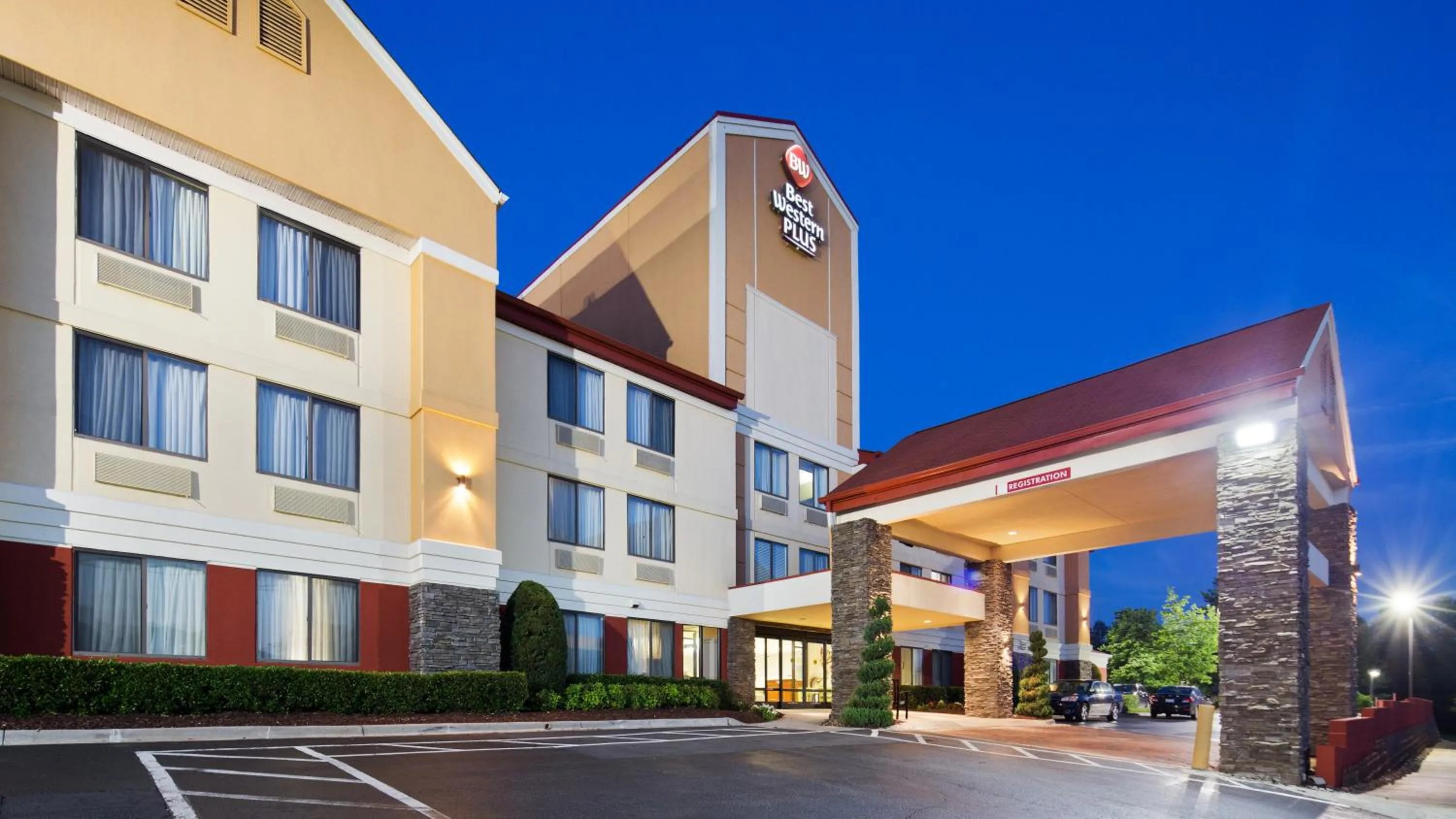 Area and facilities in Best Western Plus Huntersville