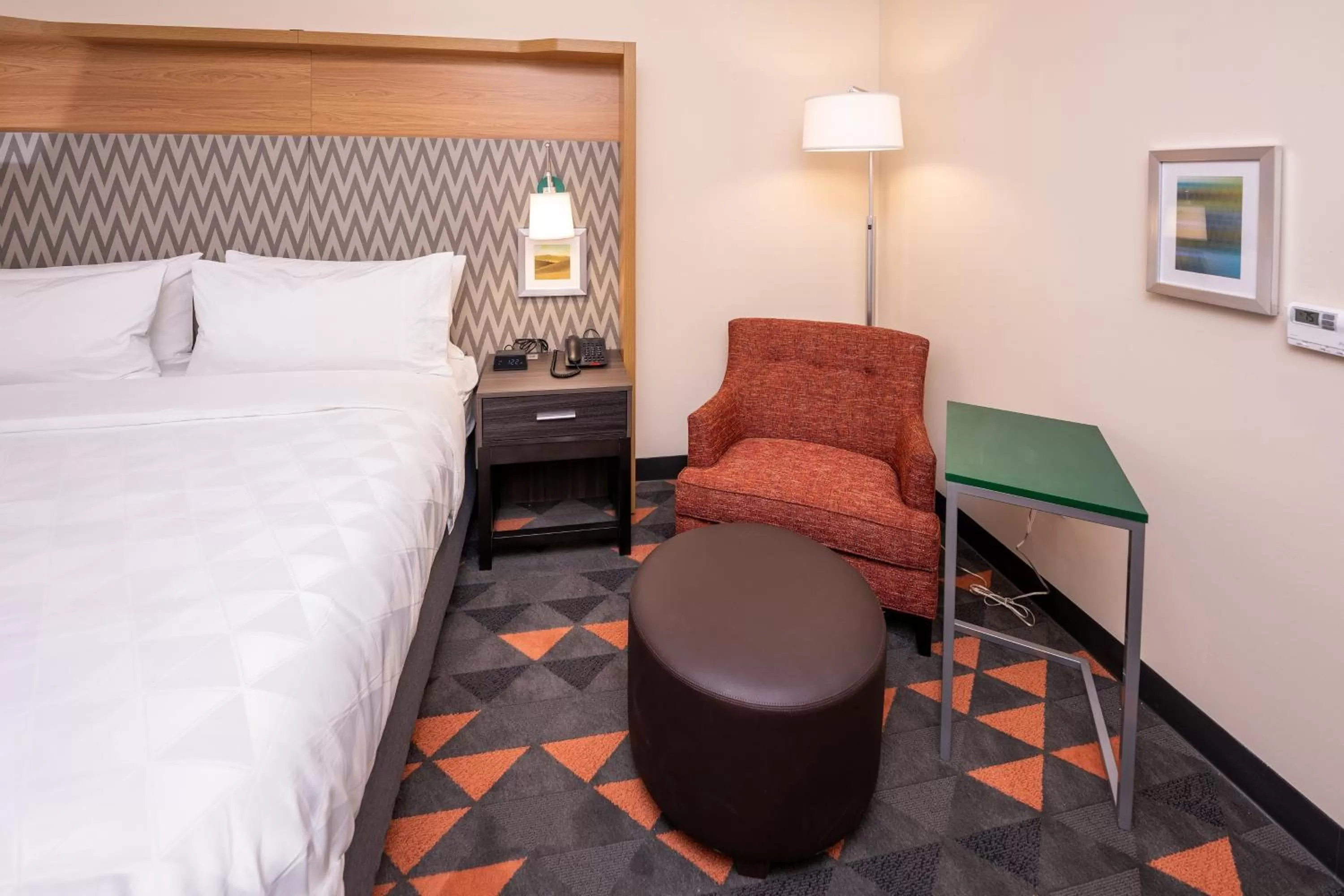 Photo of the whole room, Bed in Holiday Inn - NW Houston Beltway 8 by IHG