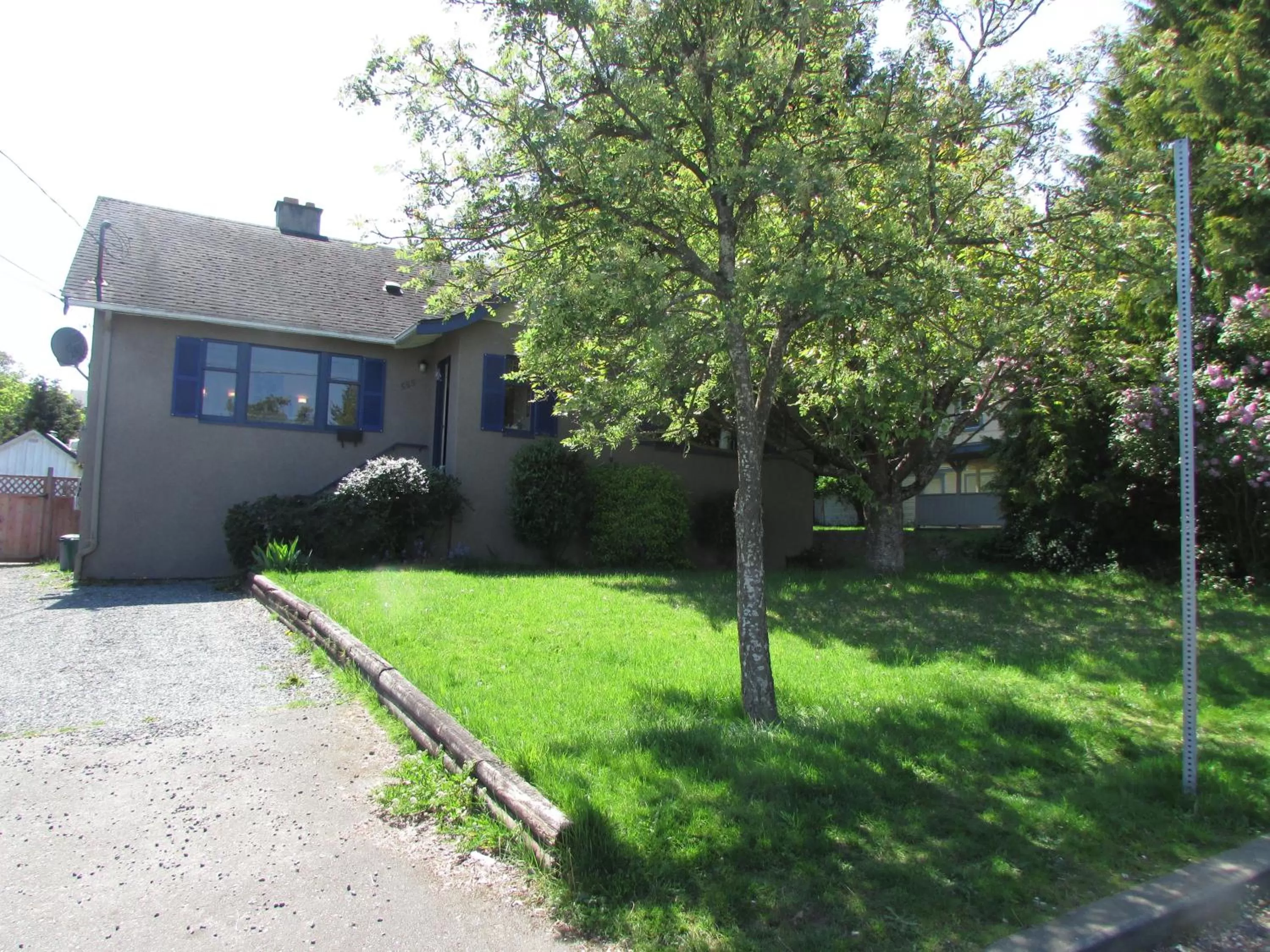 Facade/entrance in Campbell Cottage B&B