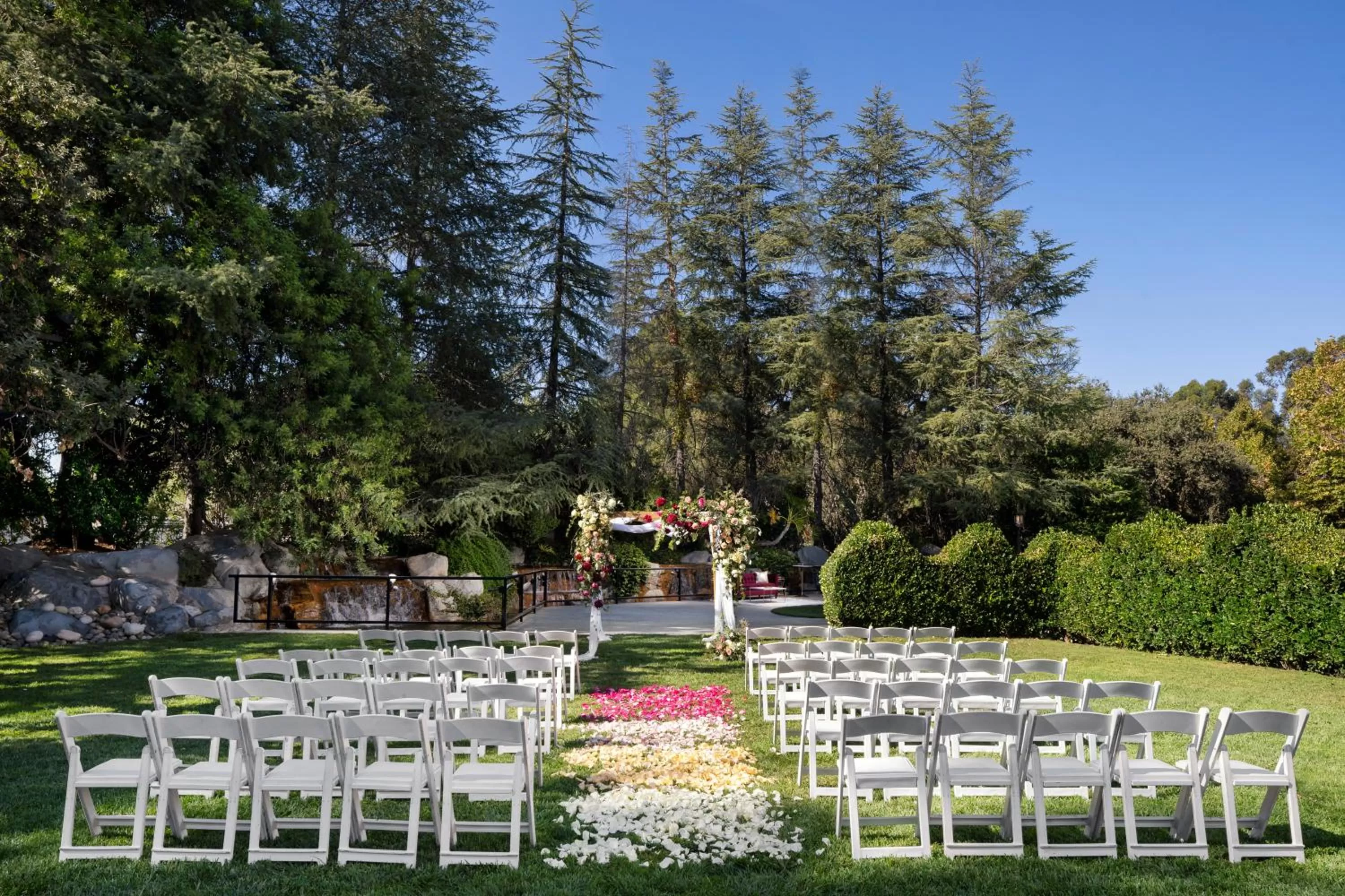 Garden in Hyatt Regency Westlake