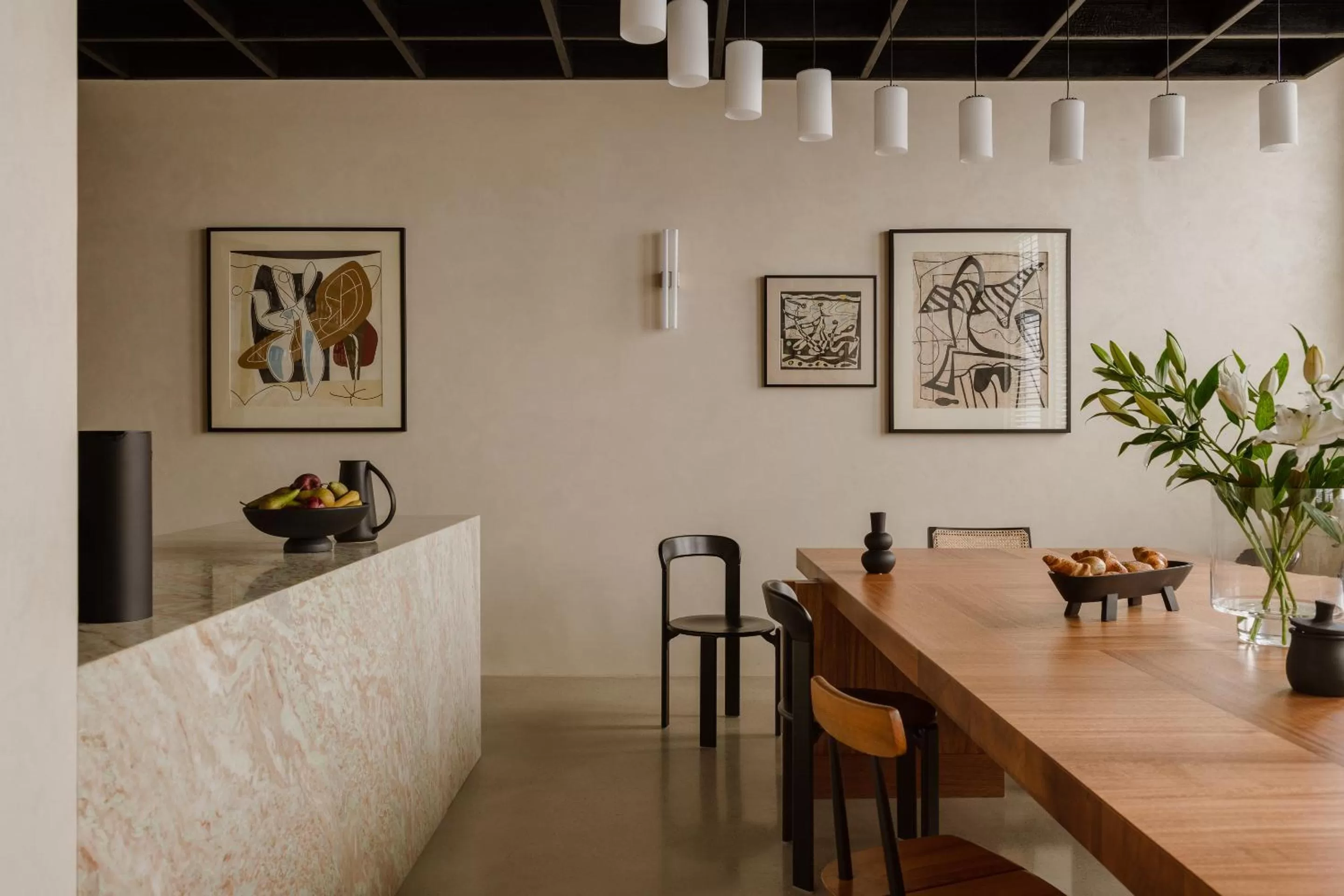 Dining area in Warszauer Hotel