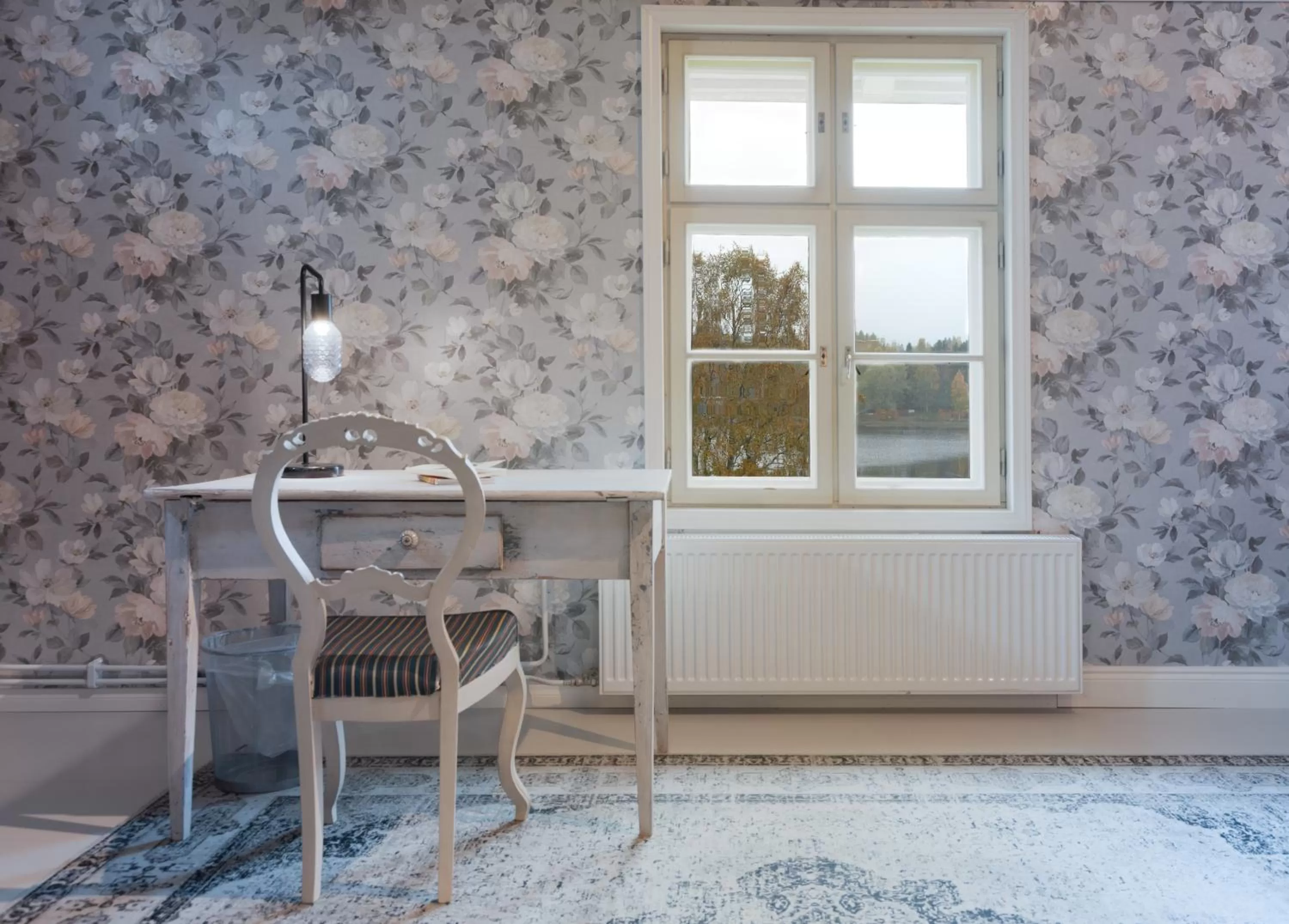 Lake view in Vanha pappila Hetki Oy