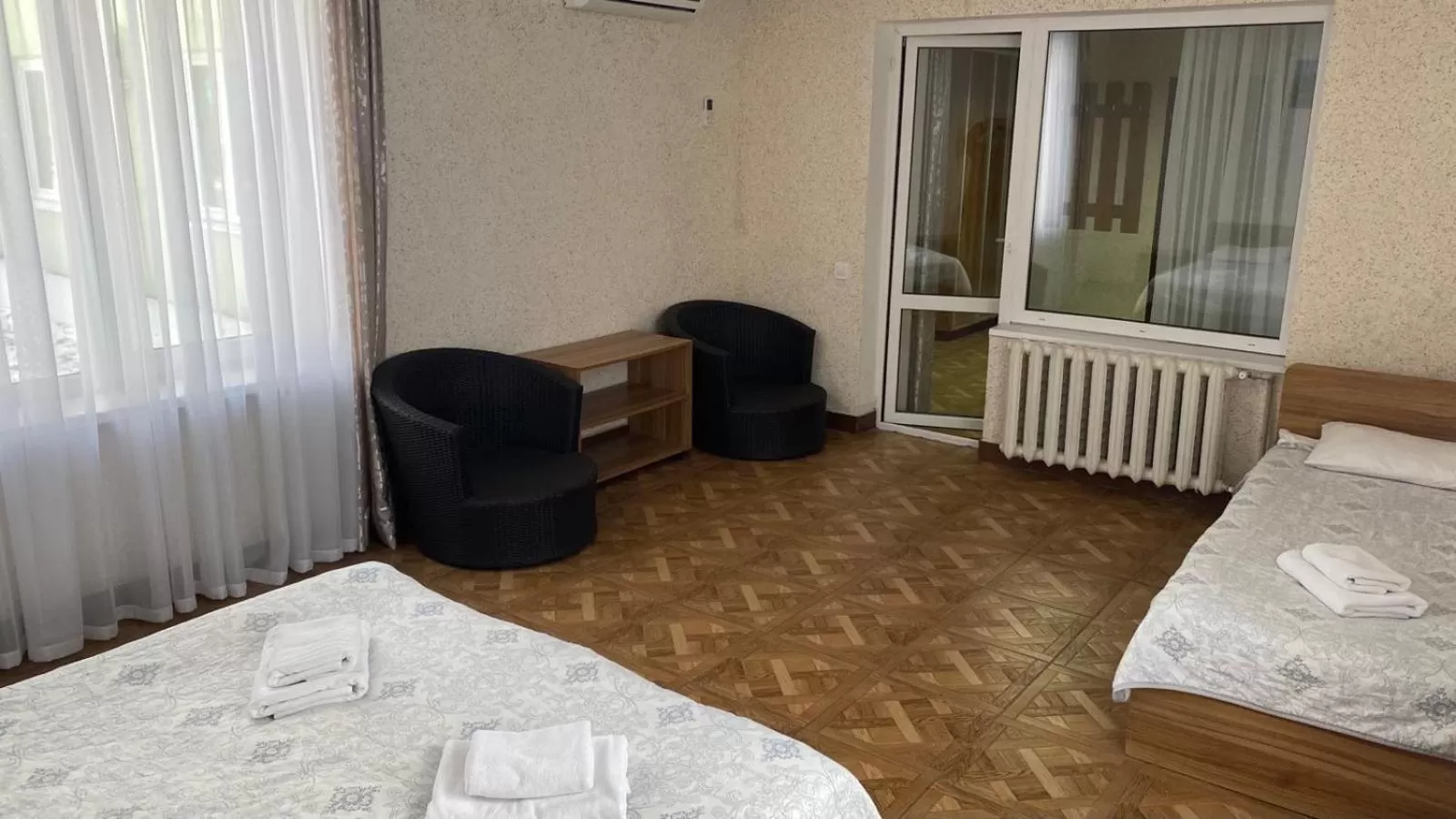 Photo of the whole room, Bed in Zelenyi Kampus