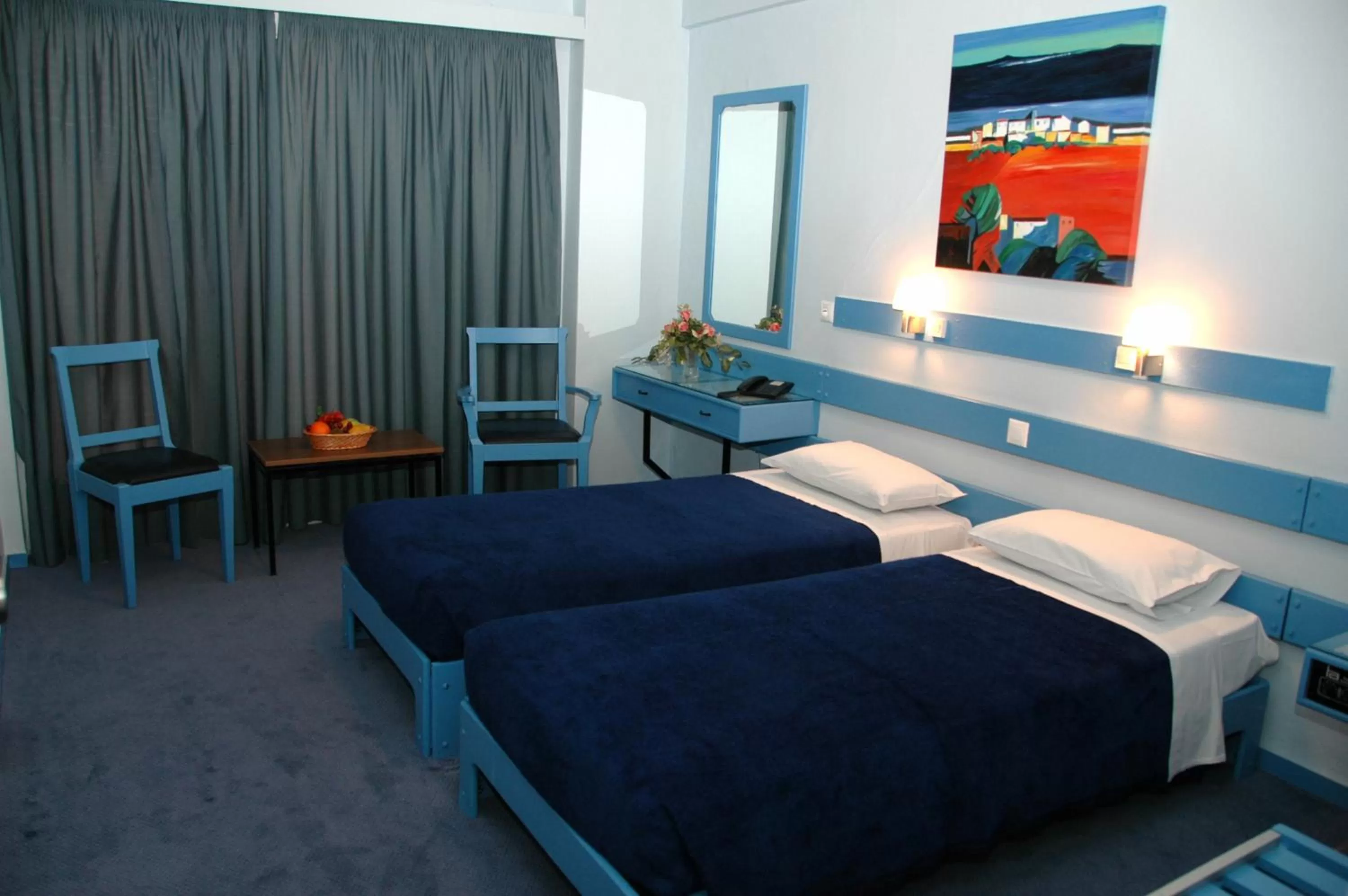 Photo of the whole room, Bed in Amalia