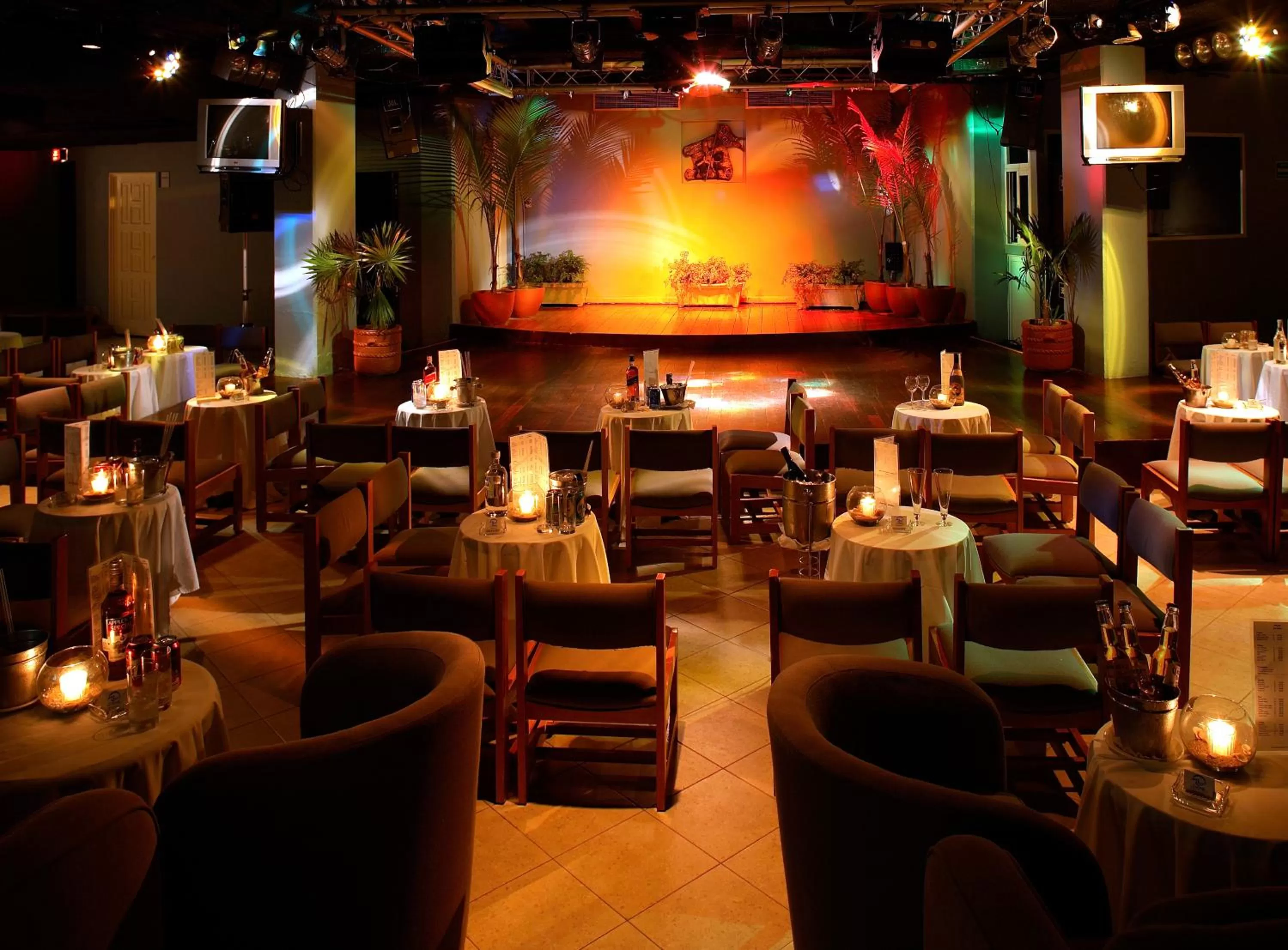 Restaurant/places to eat in Calinda Beach Acapulco