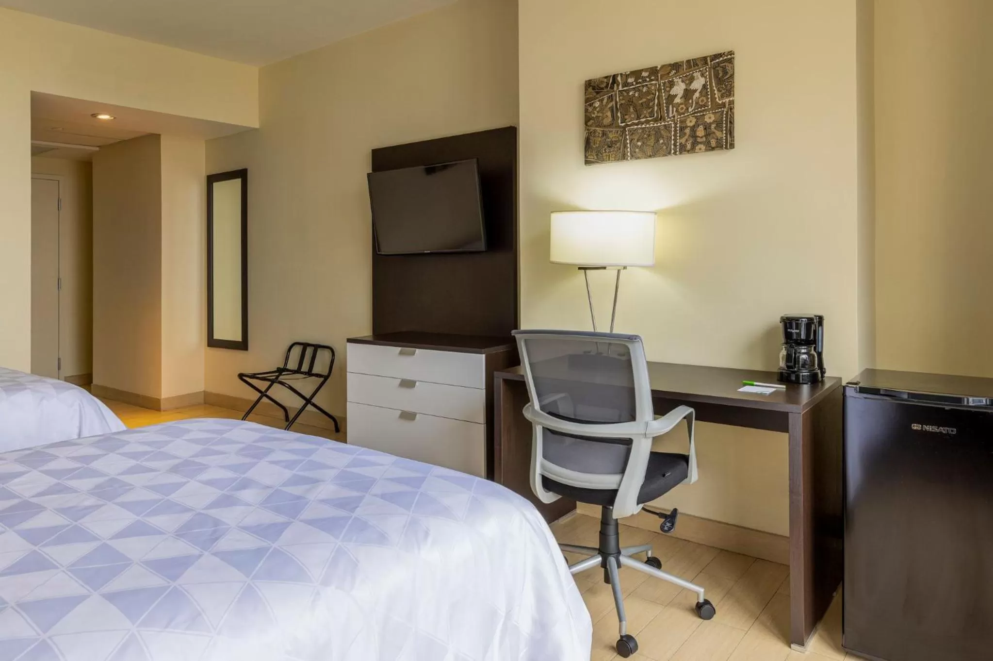 Photo of the whole room, Bed in Holiday Inn Panama Distrito Financiero by IHG