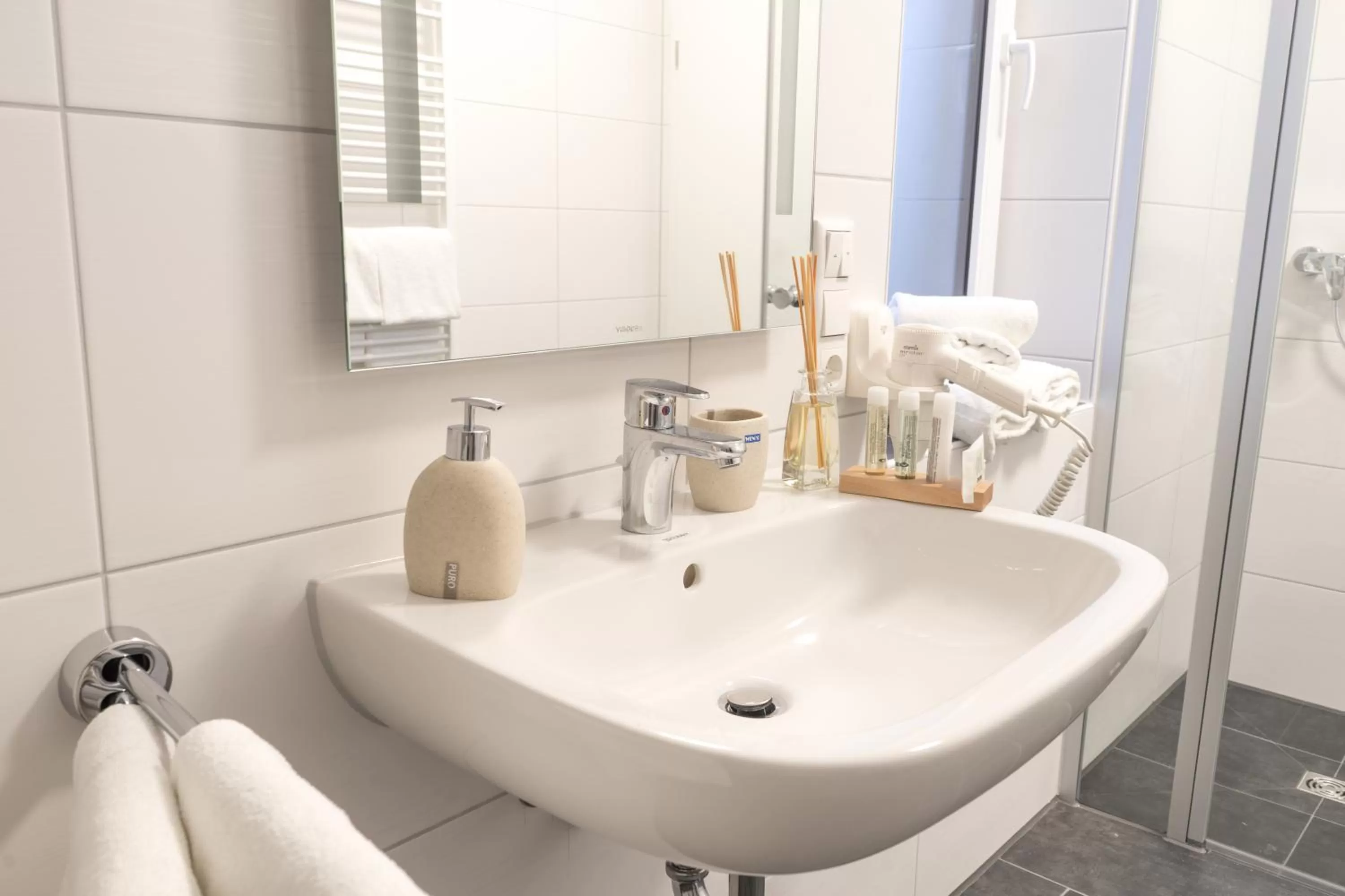 Bathroom in Hotel & Restaurant Sparta