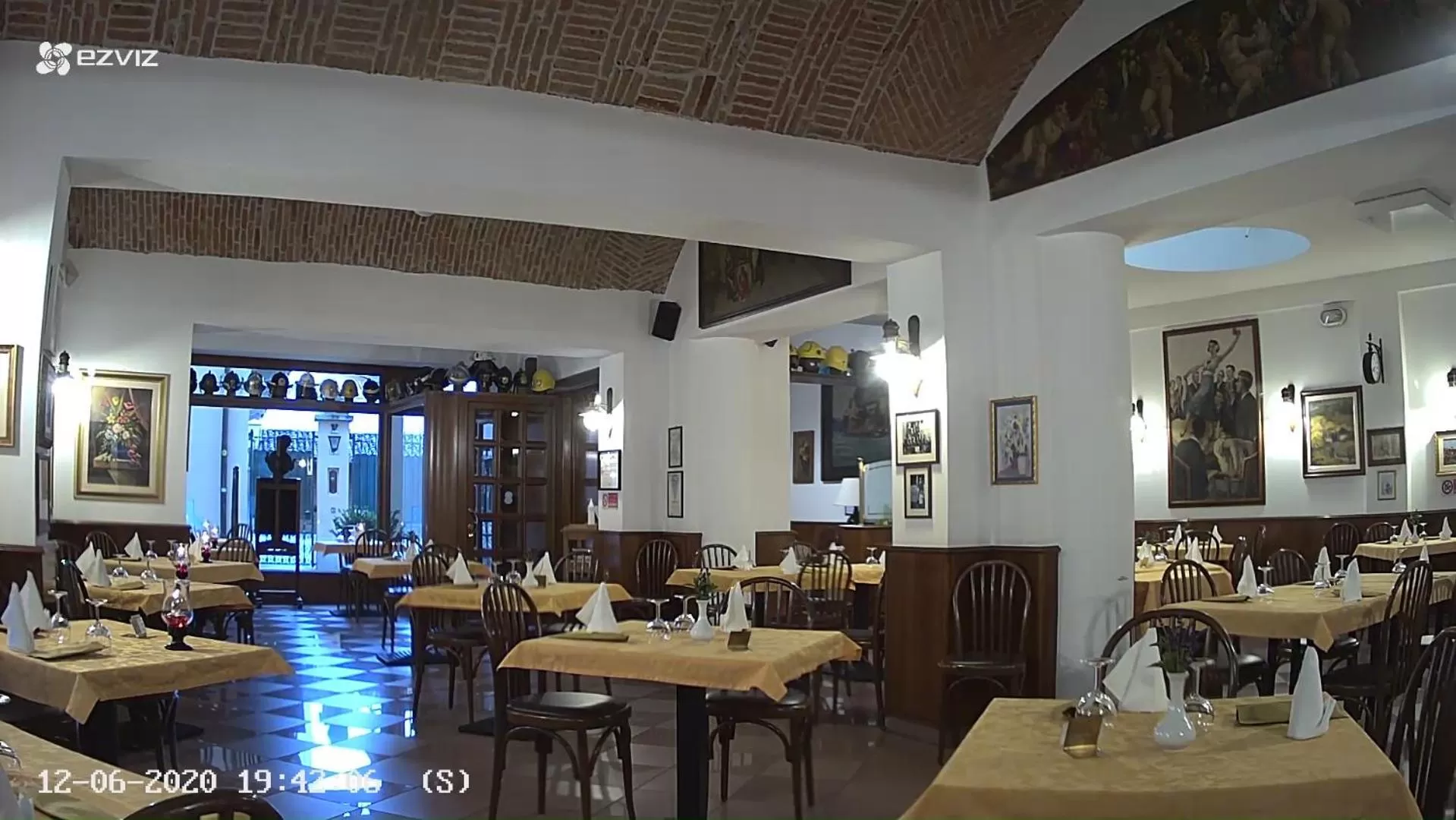 Restaurant/places to eat in Hotel Fiorentino