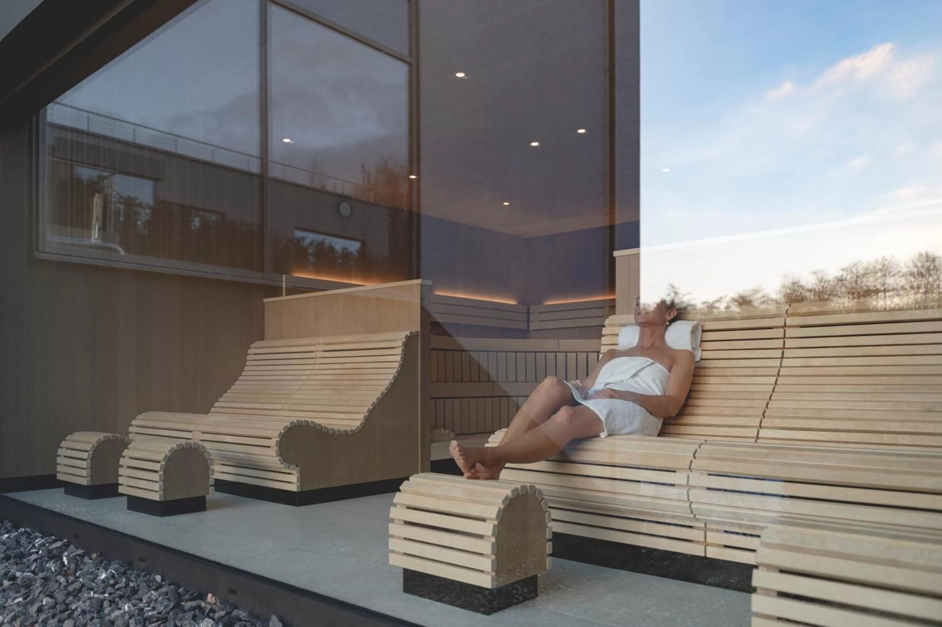 Spa and wellness centre/facilities in Hotel VierJahreszeiten am Seilersee