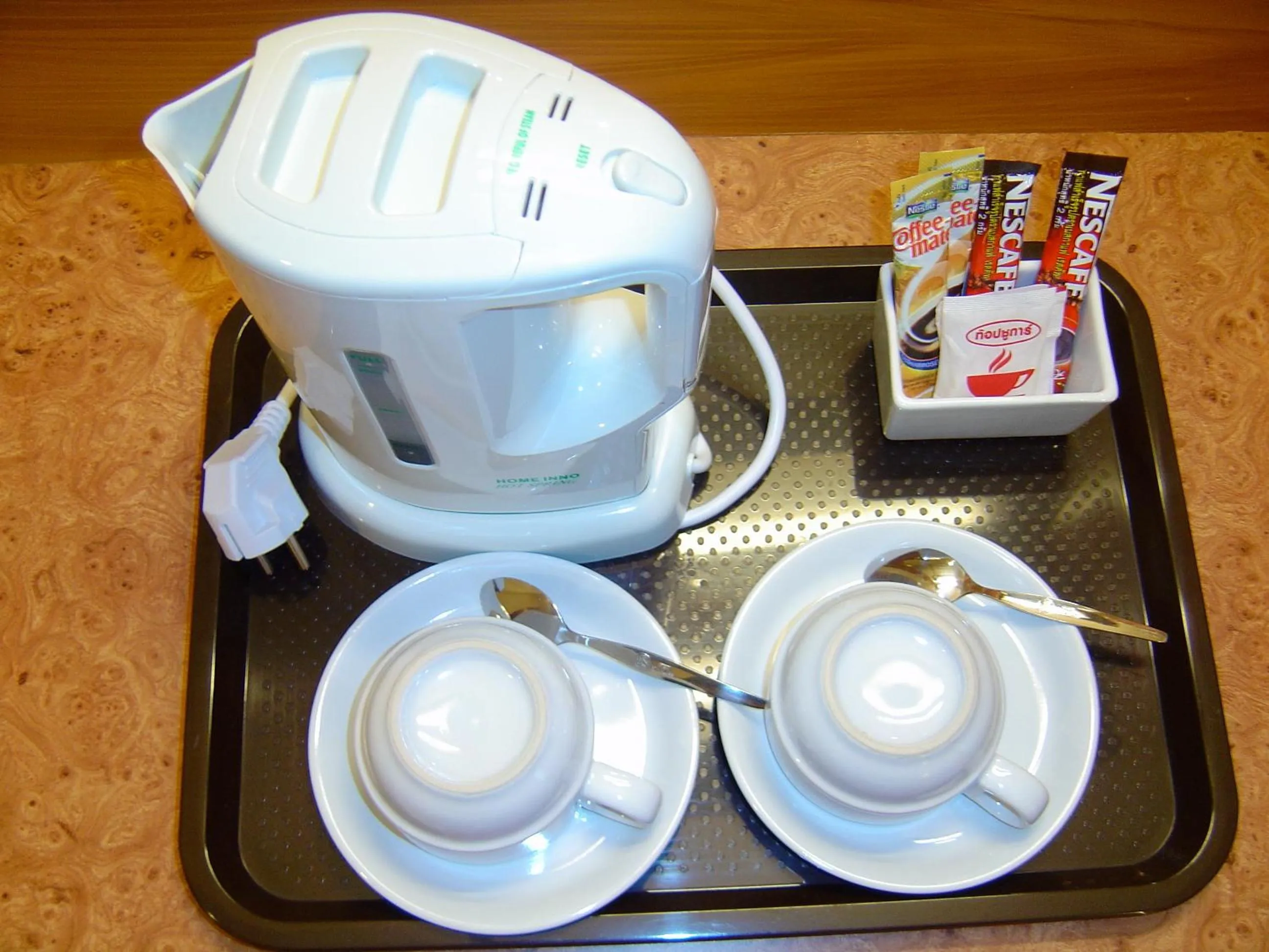 Coffee/tea facilities in Orchid Garden Hotel Patong