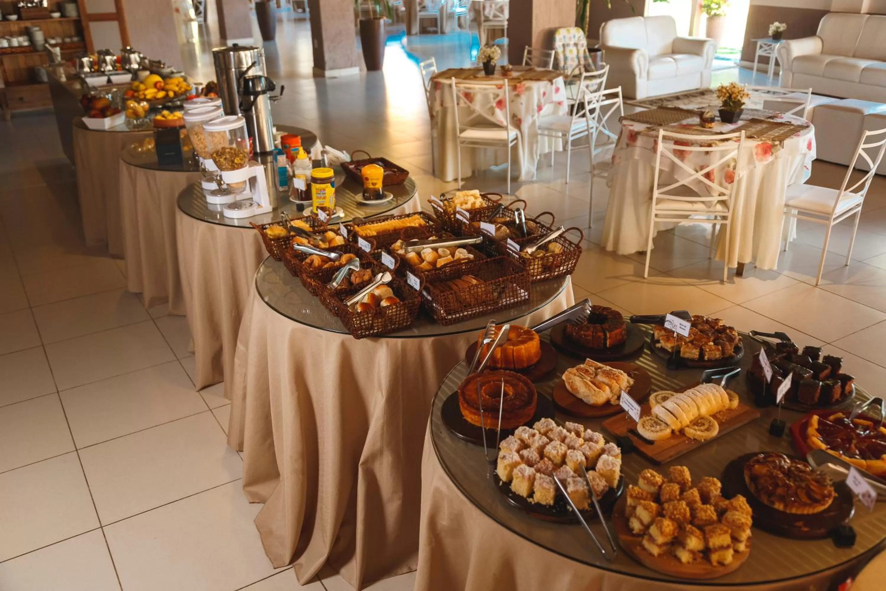 Breakfast in Pousada Le Sapê