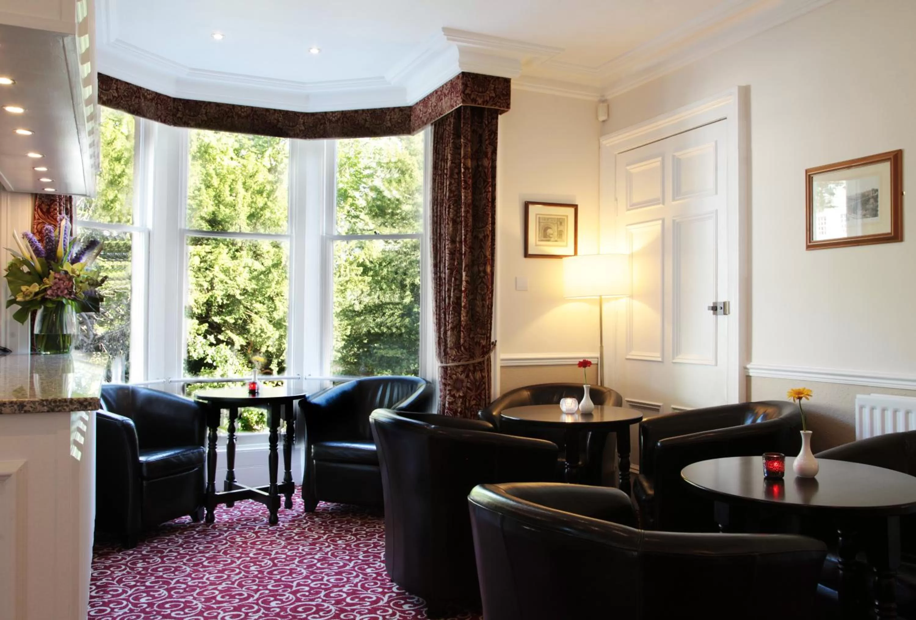 Lounge or bar in Victoria Square Hotel Clifton Village