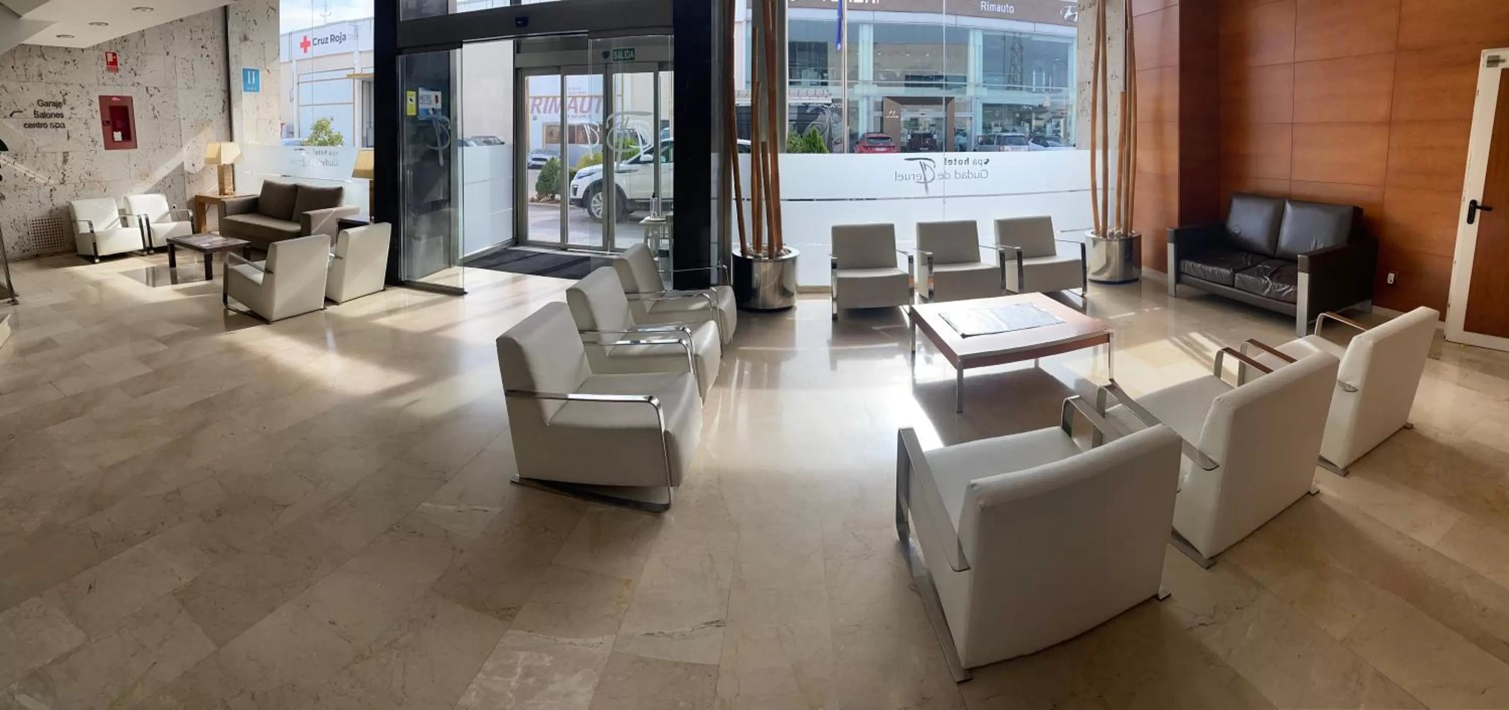 Facade/entrance, Seating Area in Spa Hotel Ciudad de Teruel