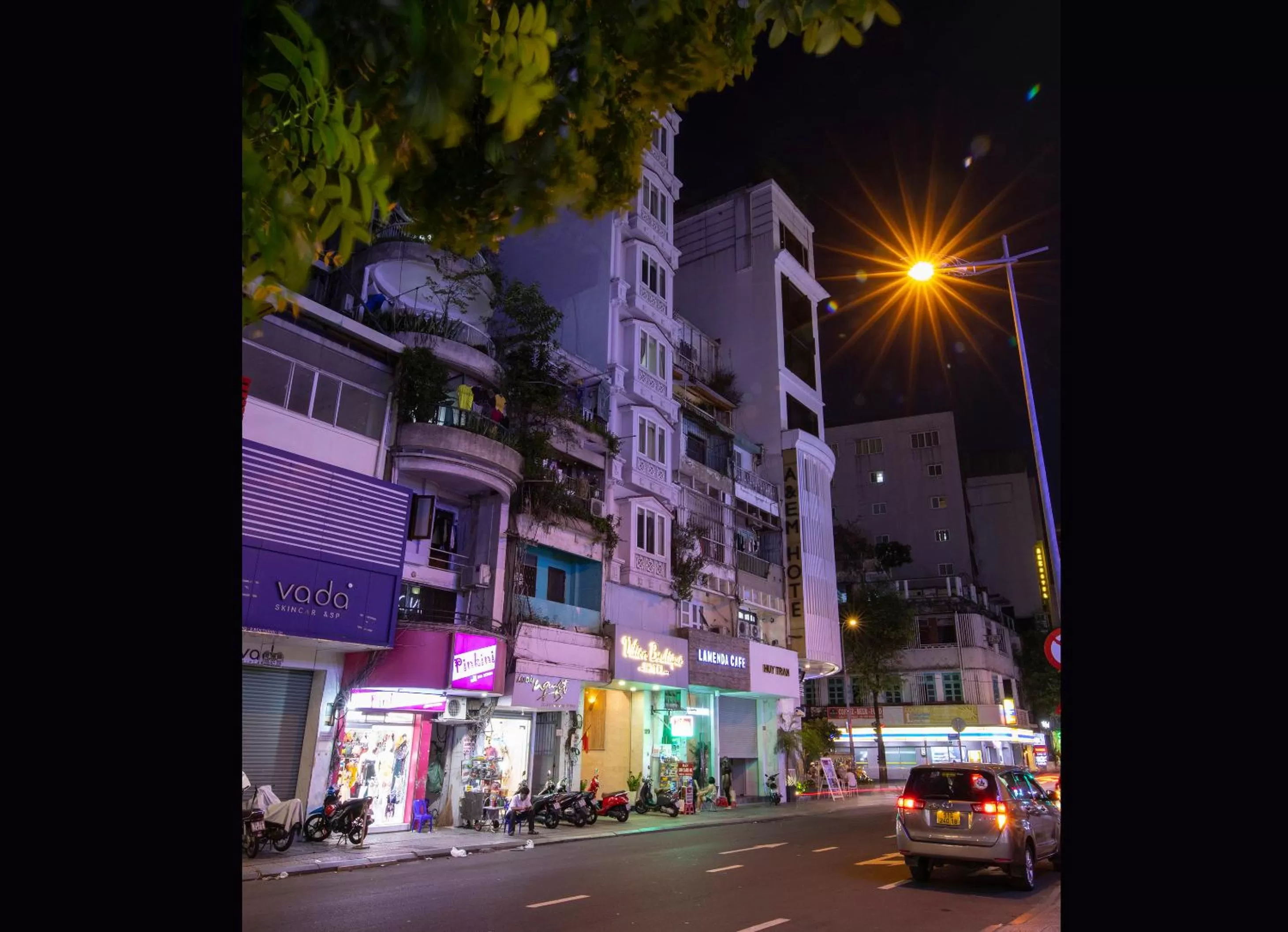 Property building in Vilion Boutique Hotel Ben Thanh
