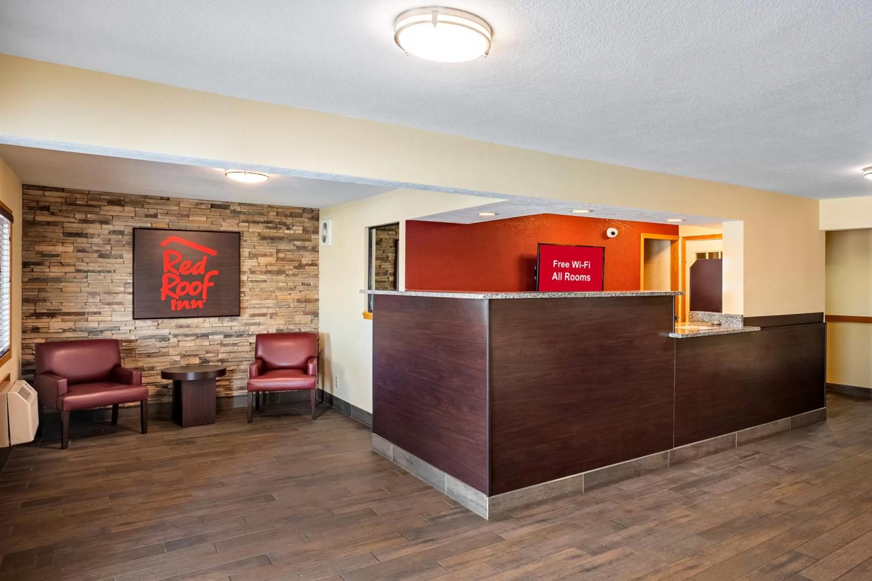 Lobby or reception in Red Roof Inn Des Moines