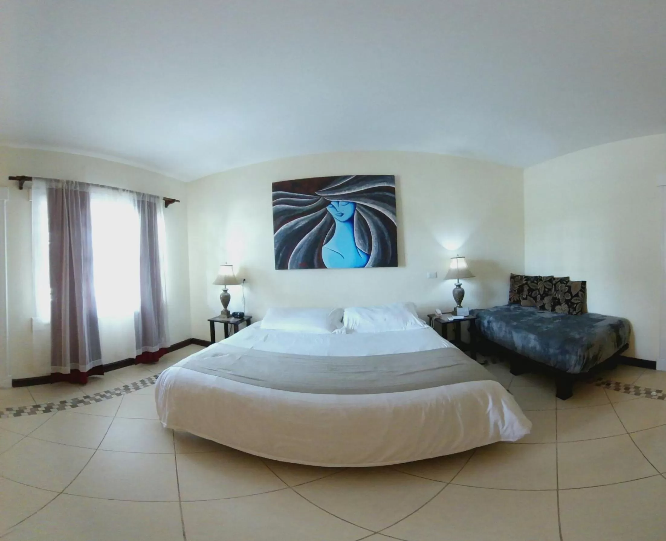 Bed in Hotel Luisiana