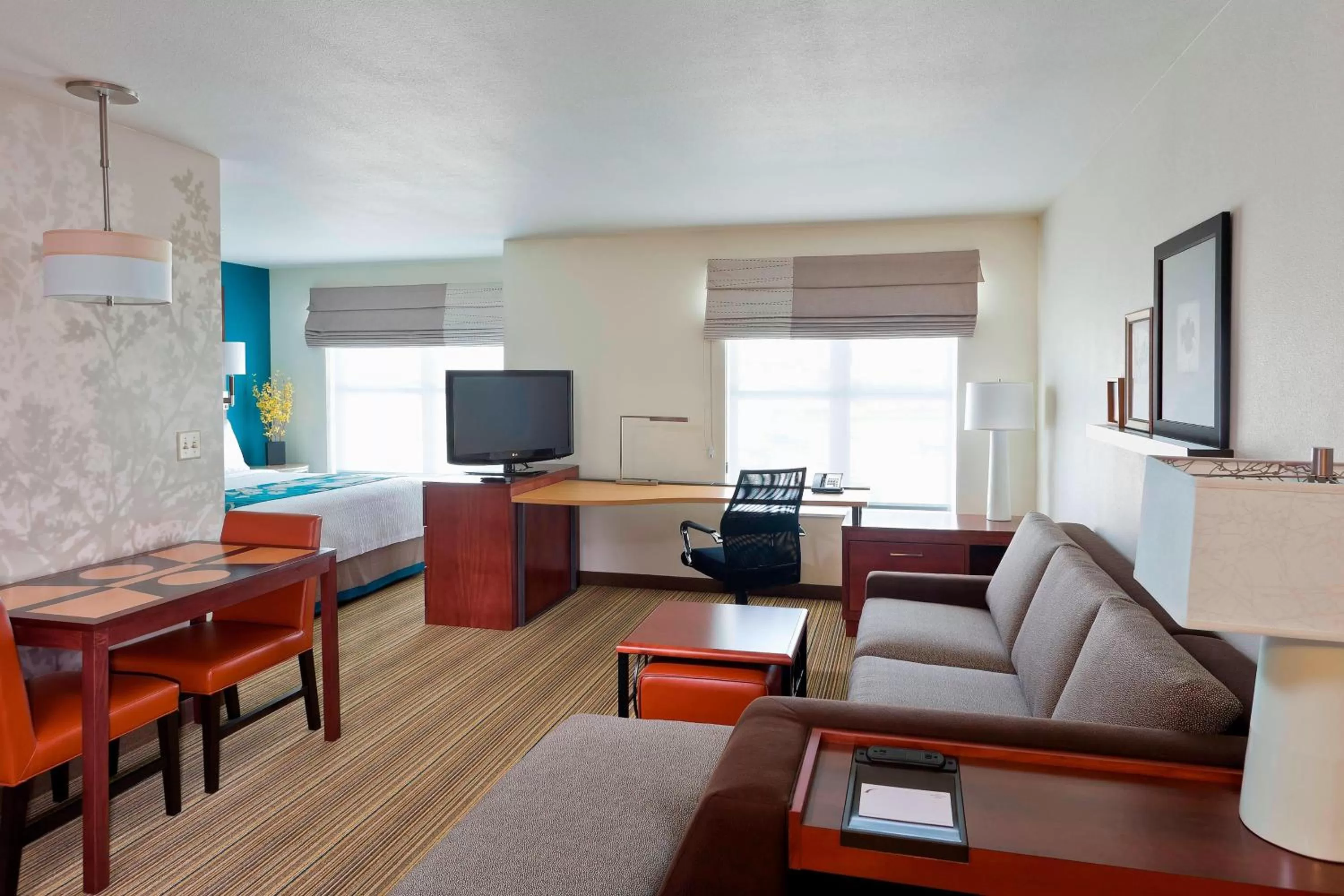 King Studio with Sofa Bed and Adapted Tub - Mobility and Hearing Accessible in Residence Inn Bismarck North