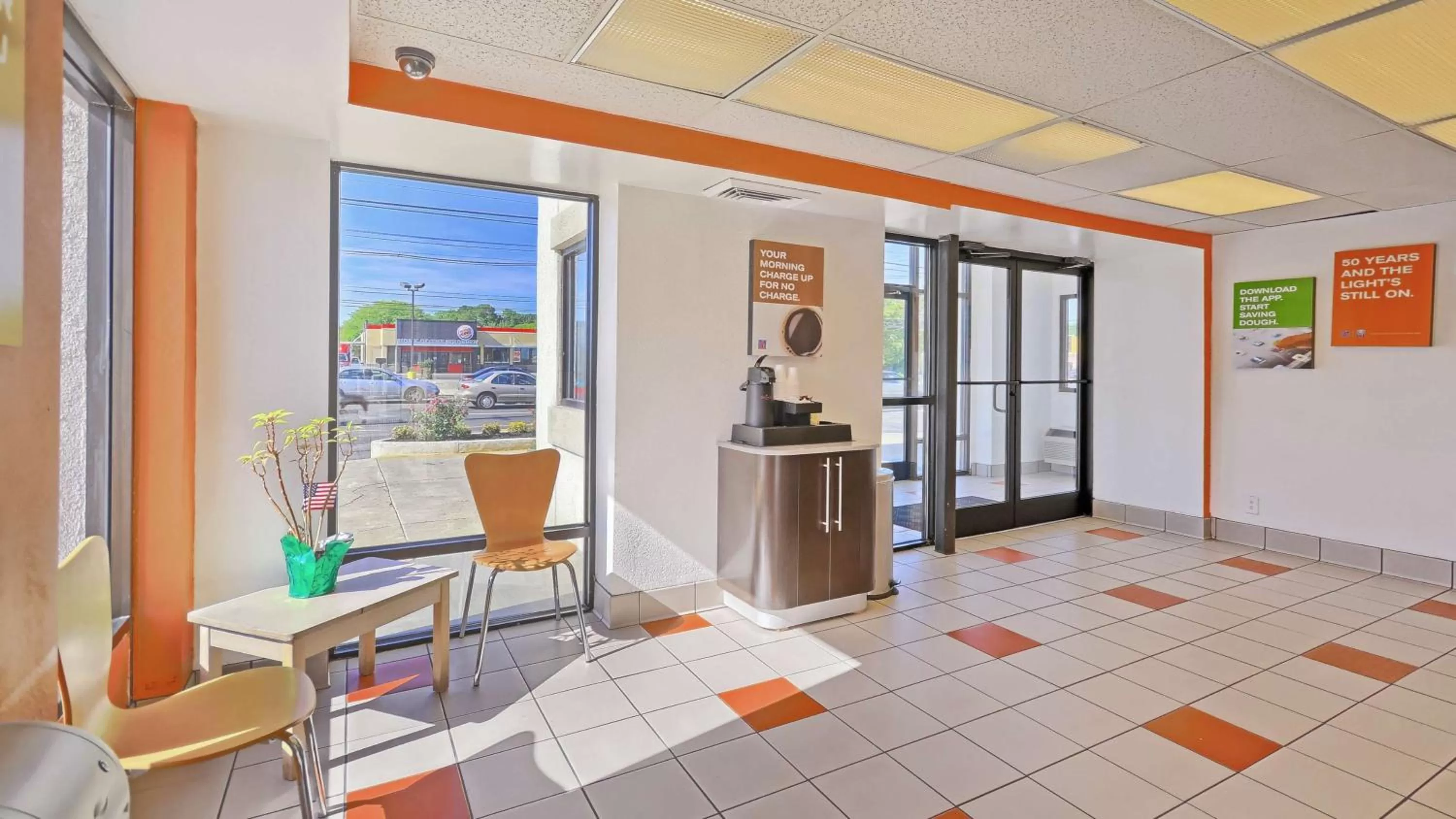 Lobby or reception in Motel 6-Maple Shade Township, NJ - Philadelphia - Mt Laurel