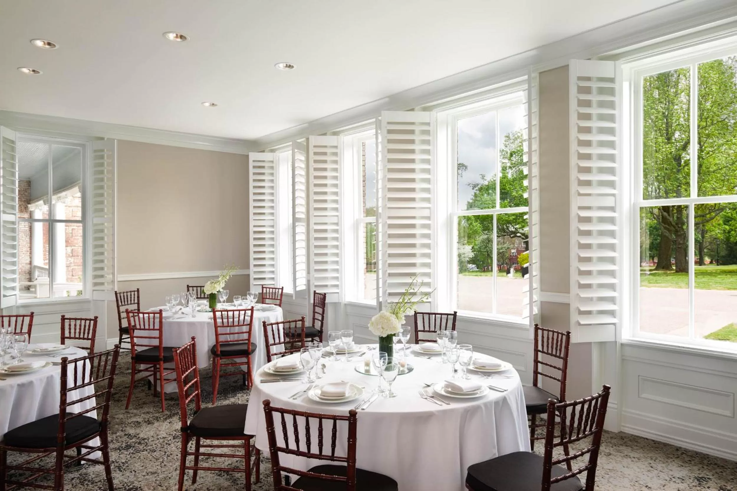 Meeting/conference room in Inn at Carnall Hall