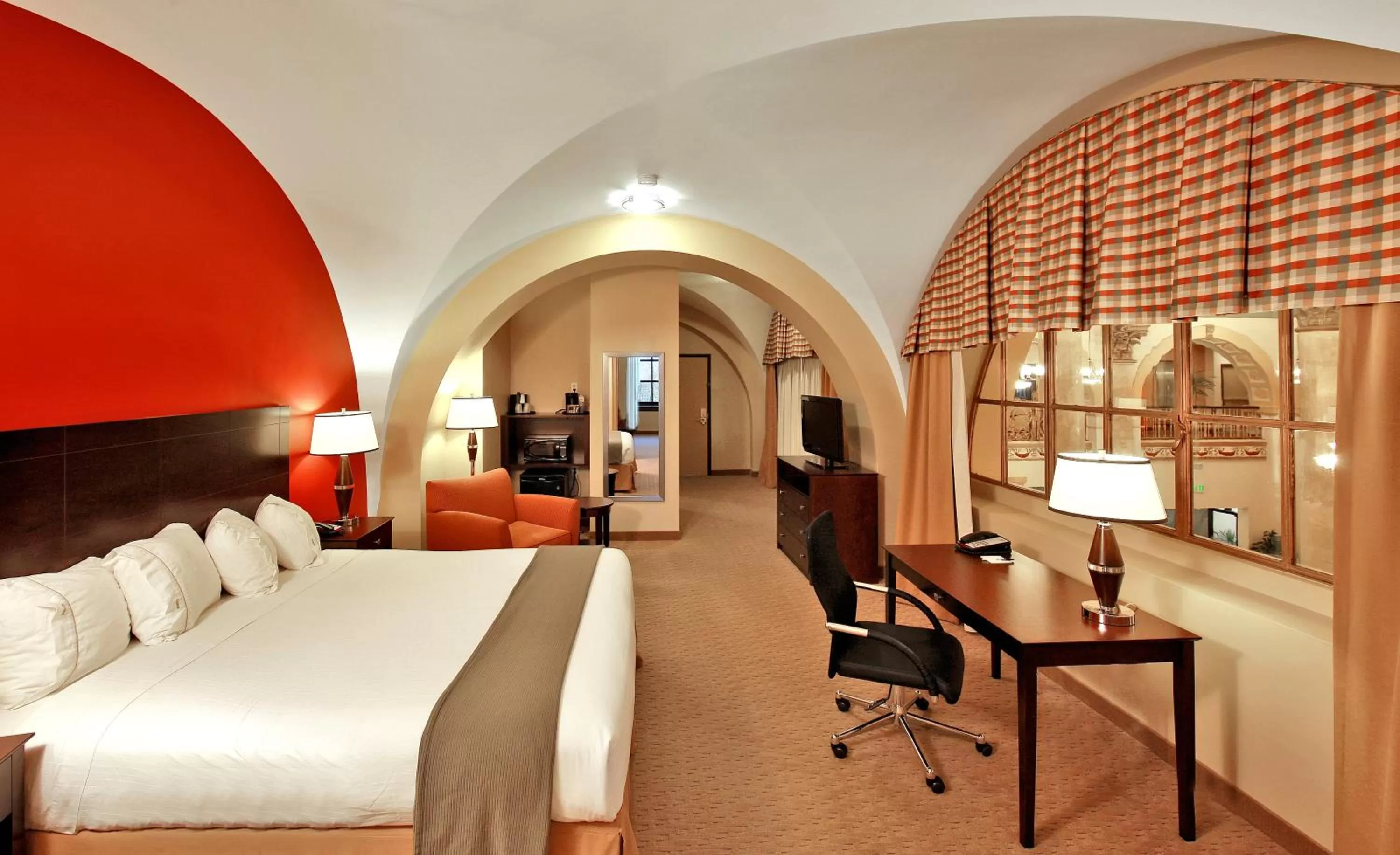 Photo of the whole room in Holiday Inn Express Baltimore-Downtown, an IHG Hotel