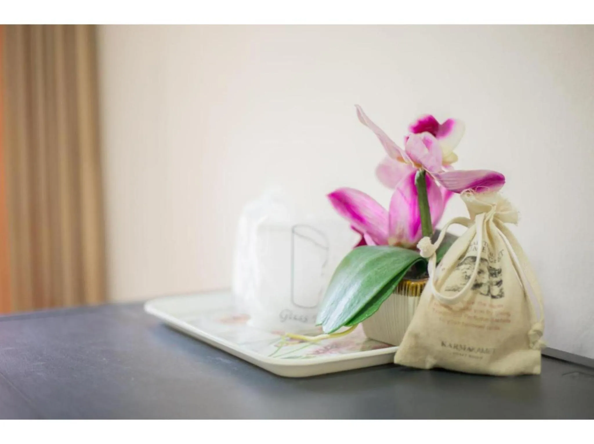 Bedroom, Bed in OYO 75405 Ladda Place