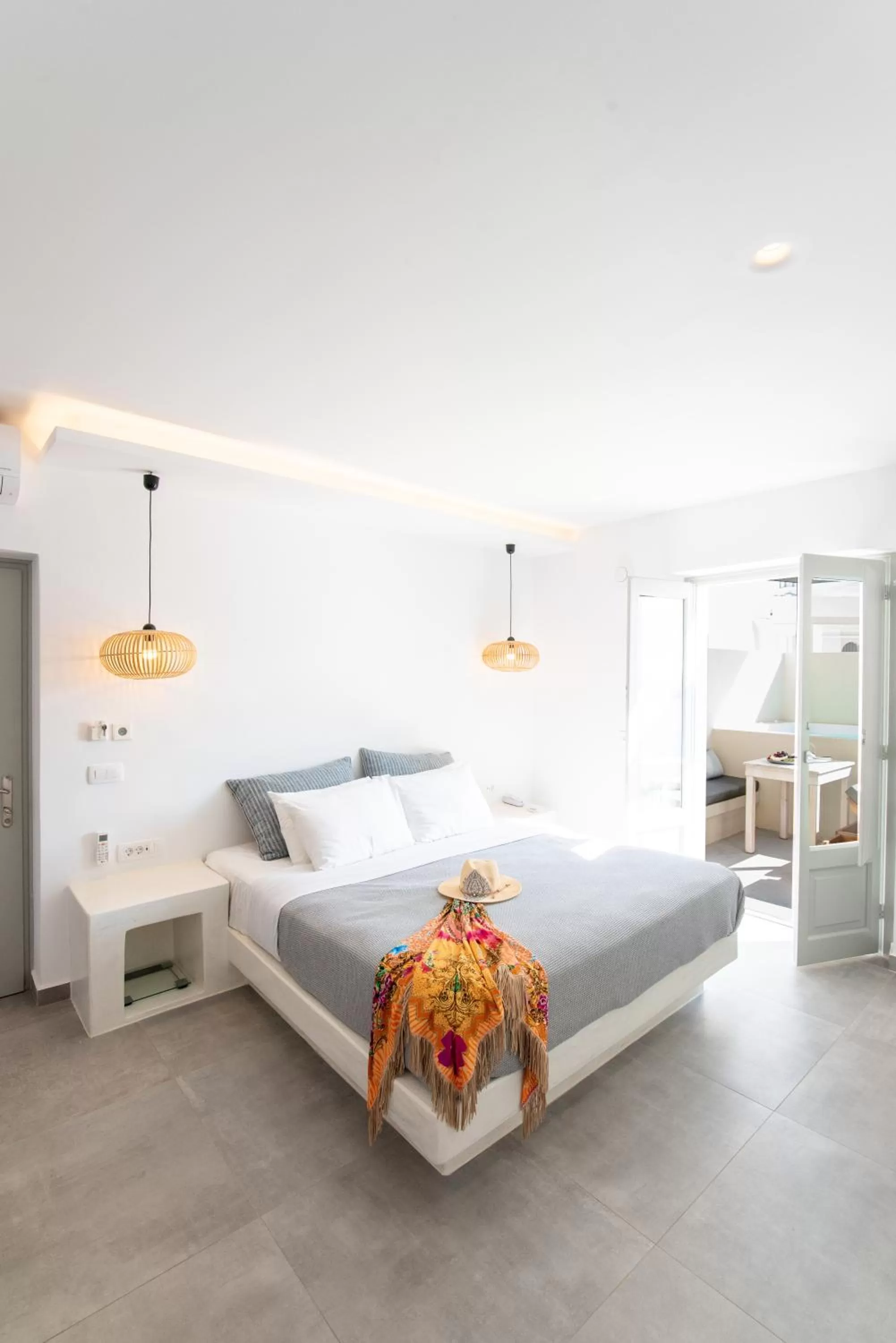 Bed in Caldera Cliff Illusion