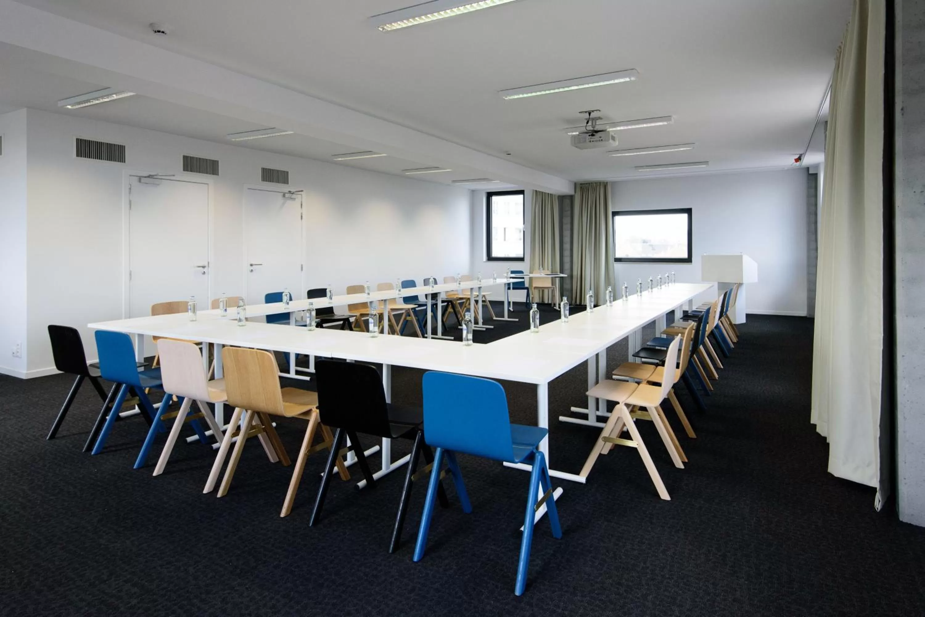 Meeting/conference room in Hôtel Belvue
