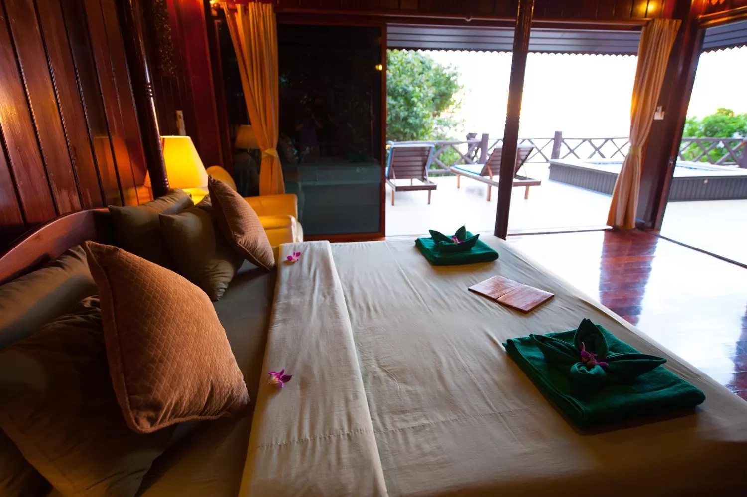 Bedroom, Bed in Koh Kood Beach Resort