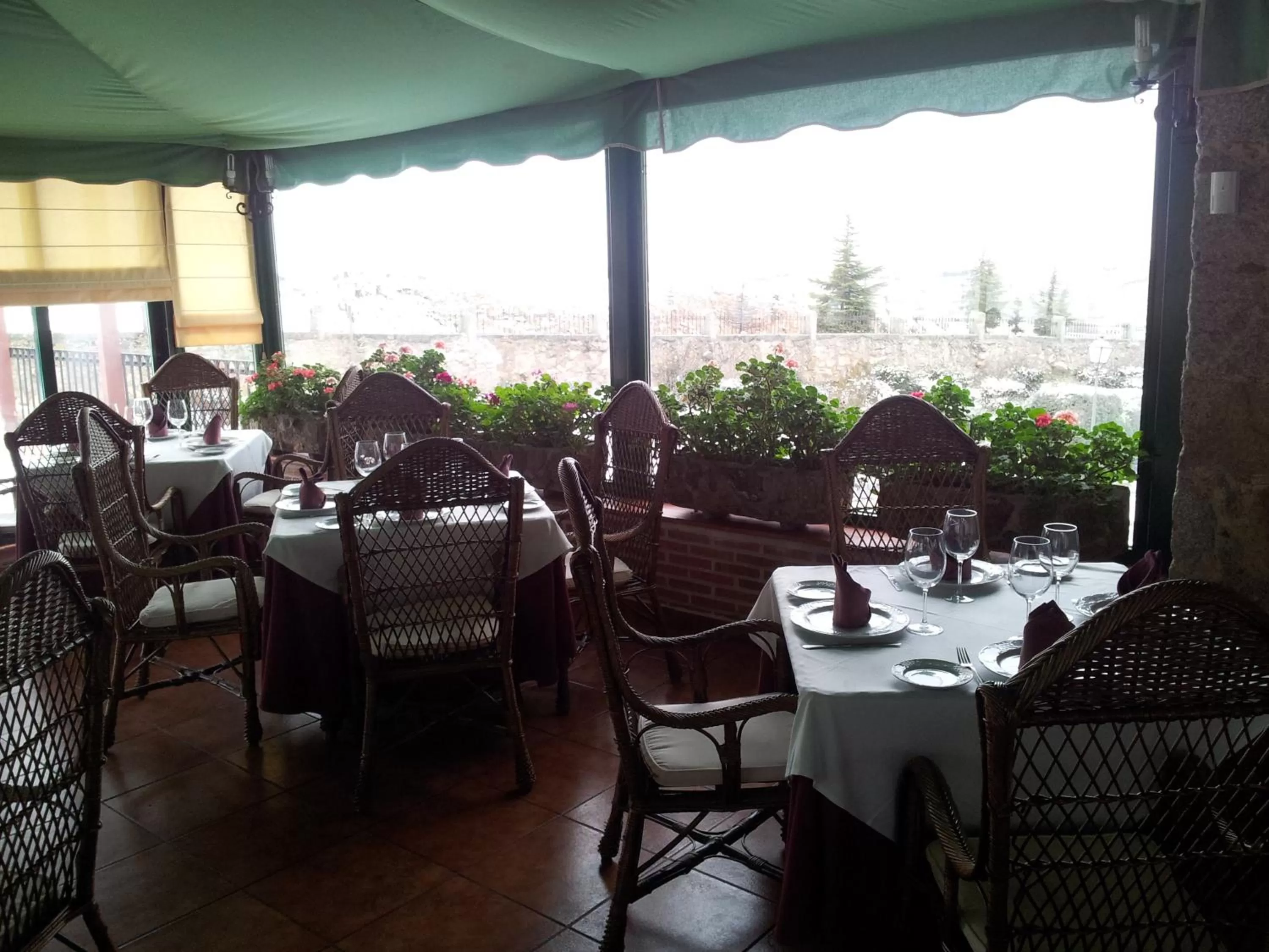 Restaurant/places to eat in Hotel Restaurante Sonsoles