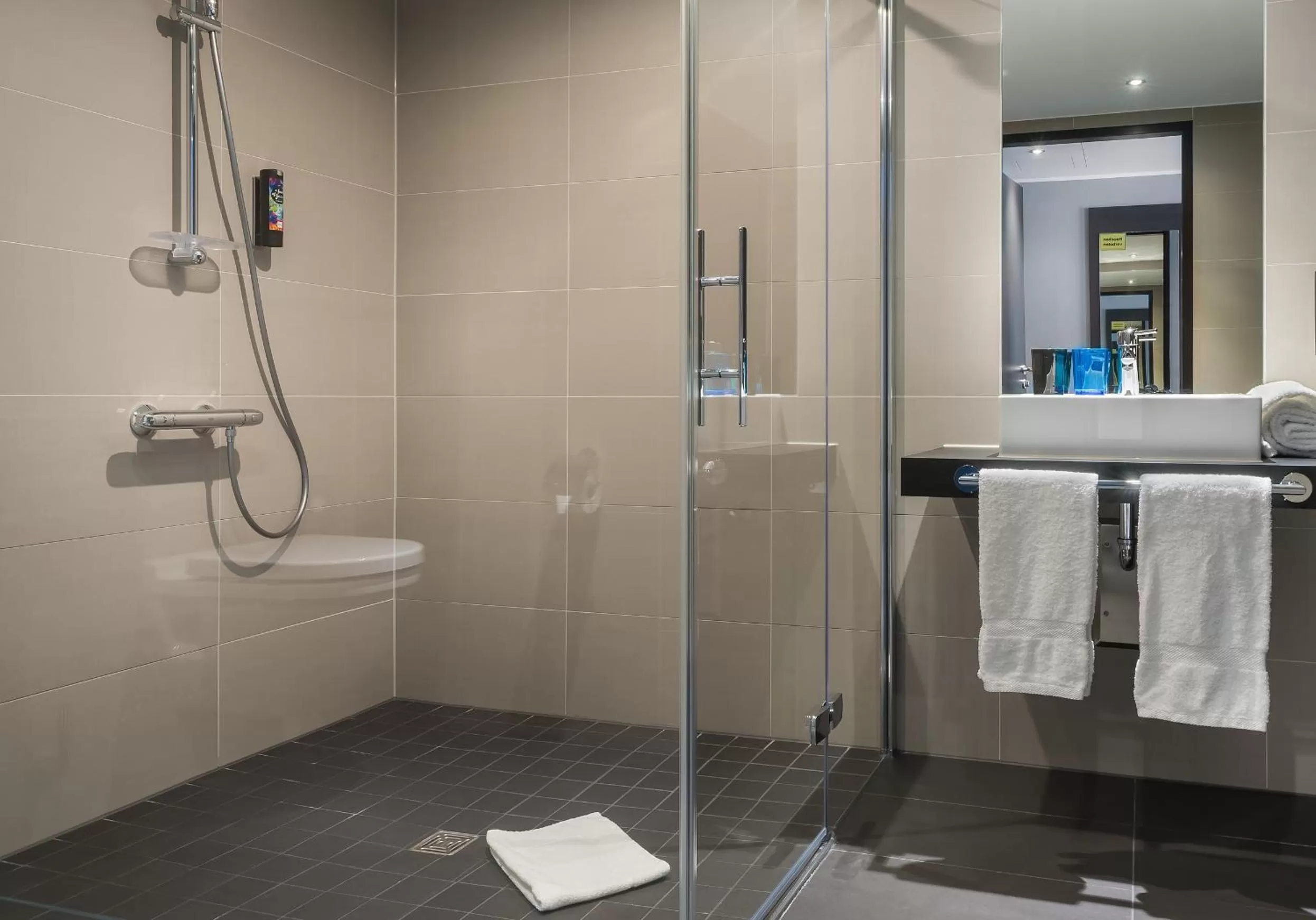 Toilet in Holiday Inn - the niu, Square Mannheim by IHG