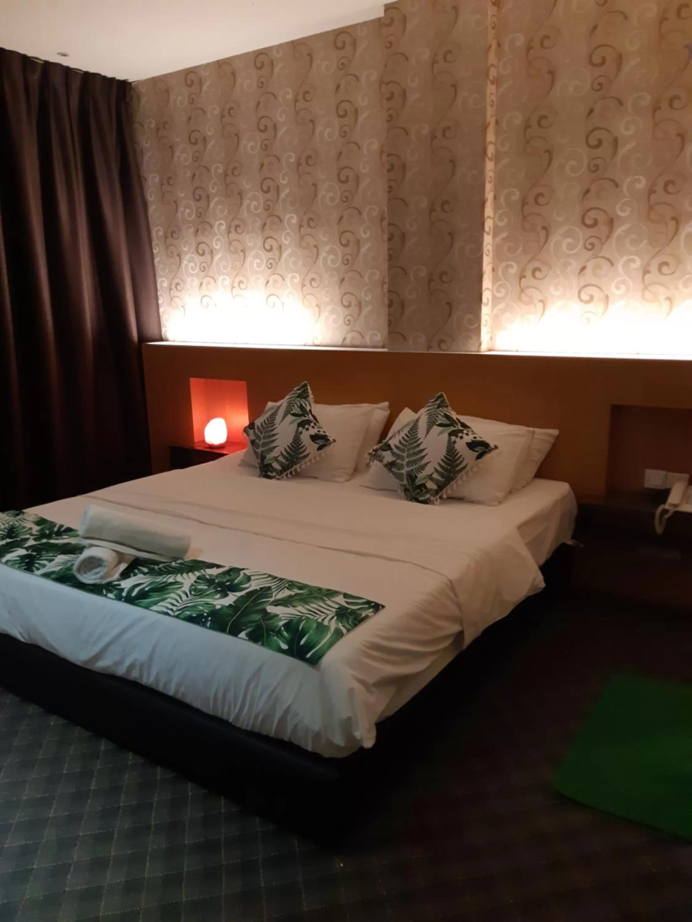 Grandeur Hotel And Spa